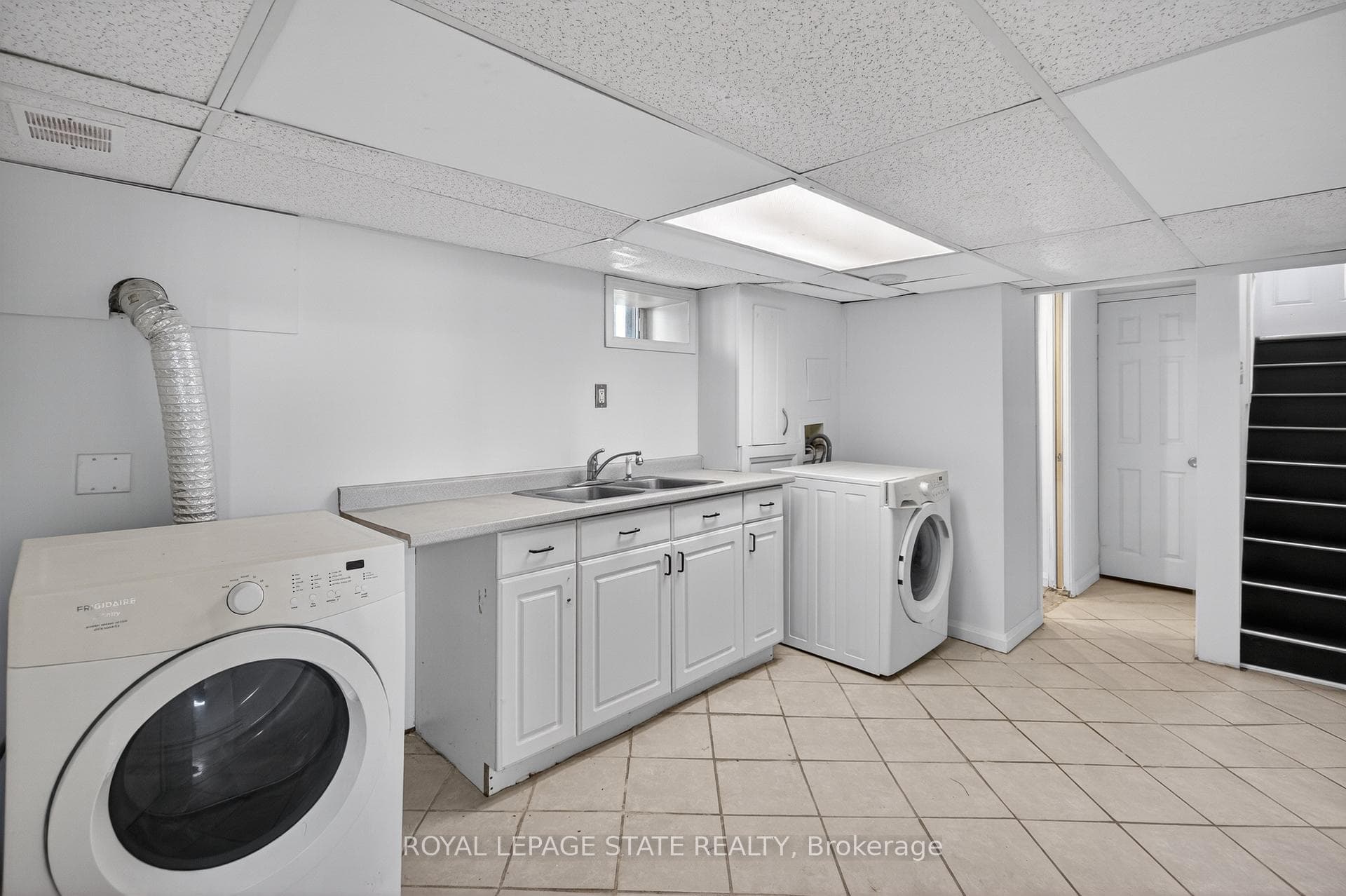 94 Emerson Street photo 19