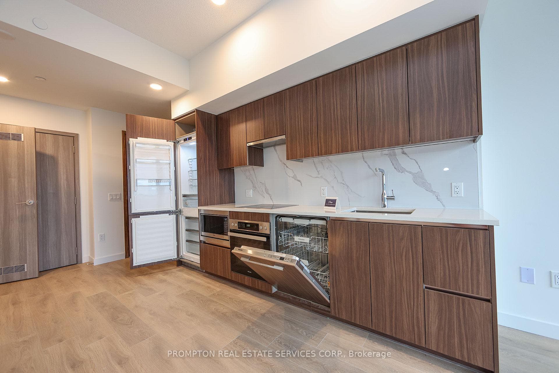 3 Concord Cityplace Way Unit 5115 photo 34