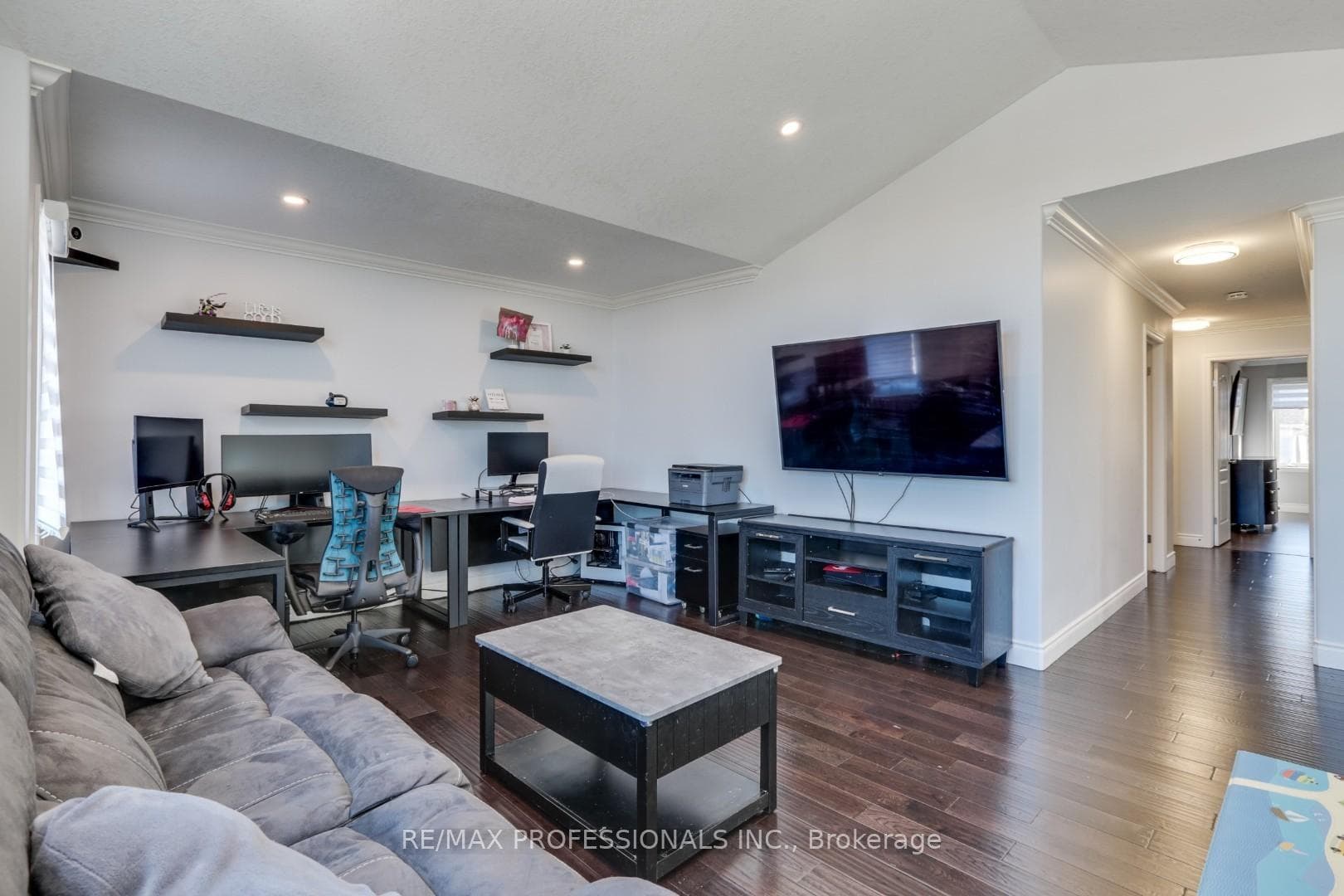 1823 Cedarpark Drive photo 17