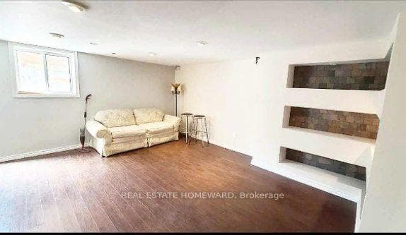 125 Coleridge Drive photo 21