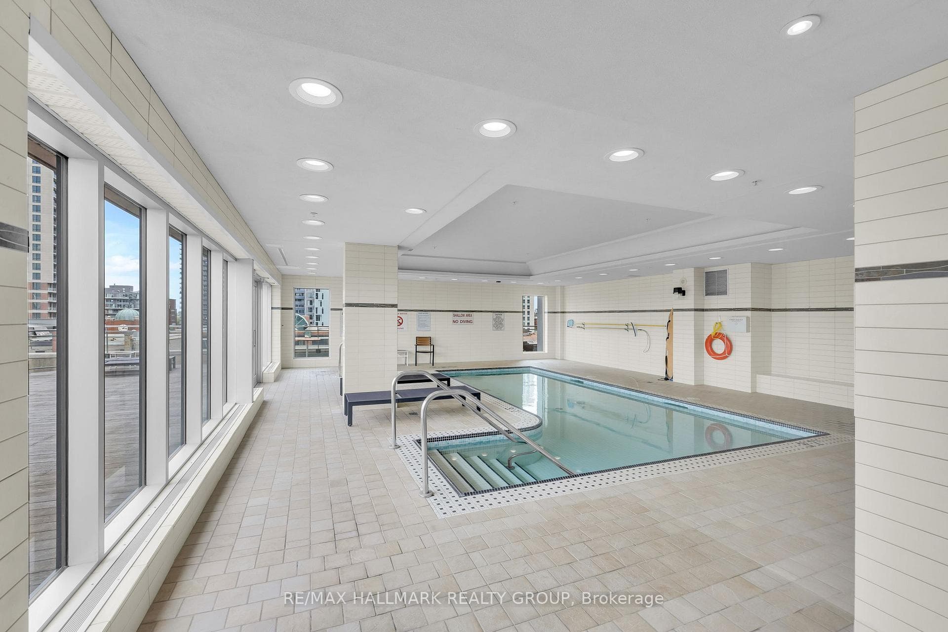 90 George Street Unit 1301 photo 25