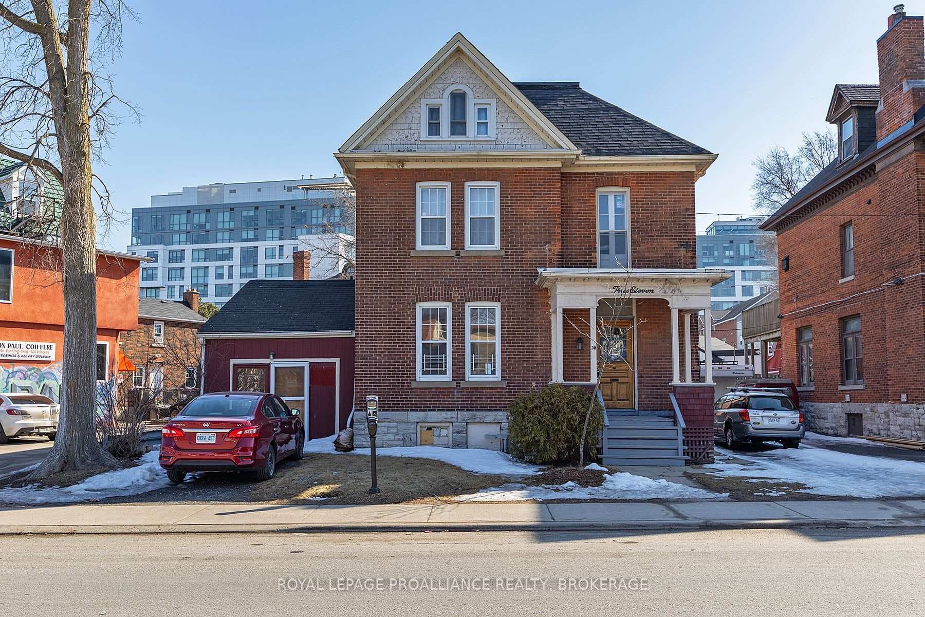 311 Alfred Street photo 1