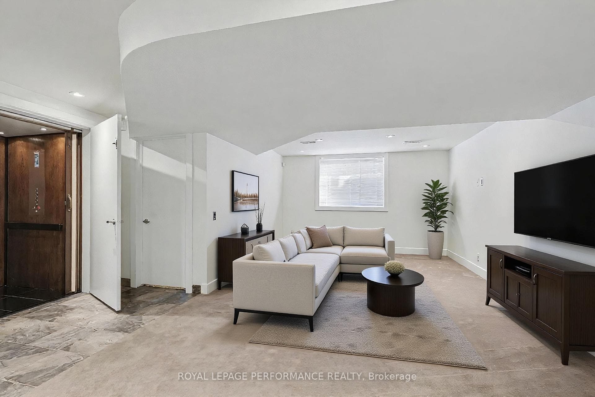 Fully finished lower level, w Elevator service