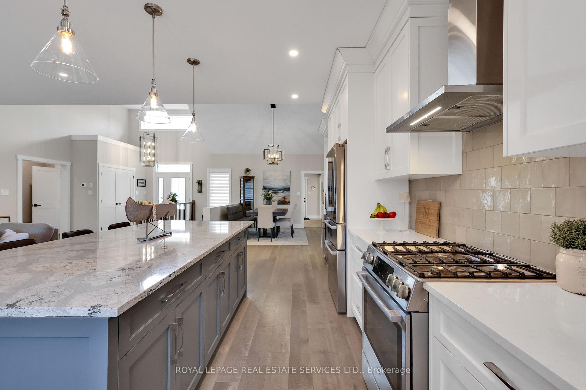 131 Glenlake Boulevard photo 13