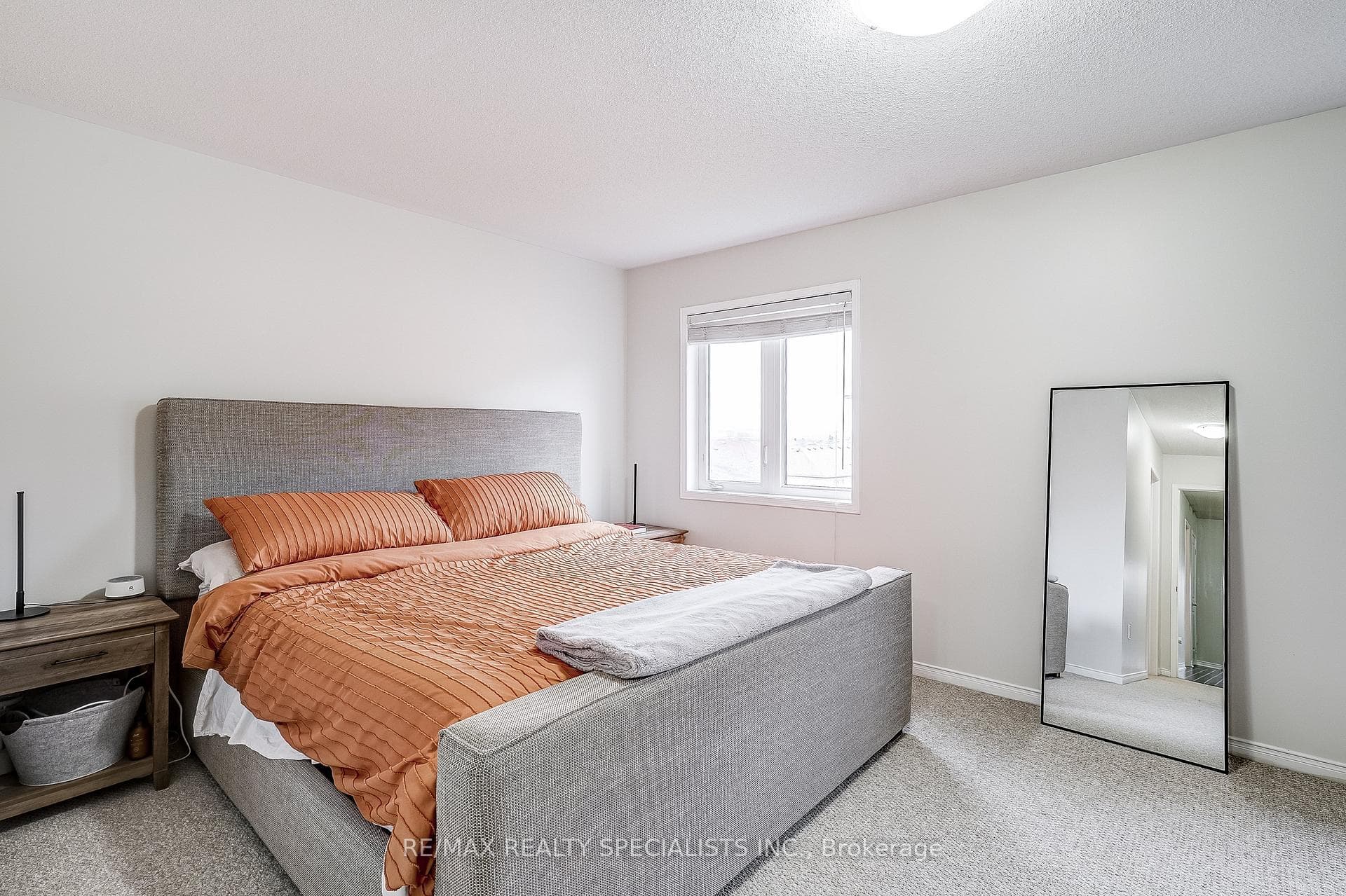 110 Fortis Crescent photo 17