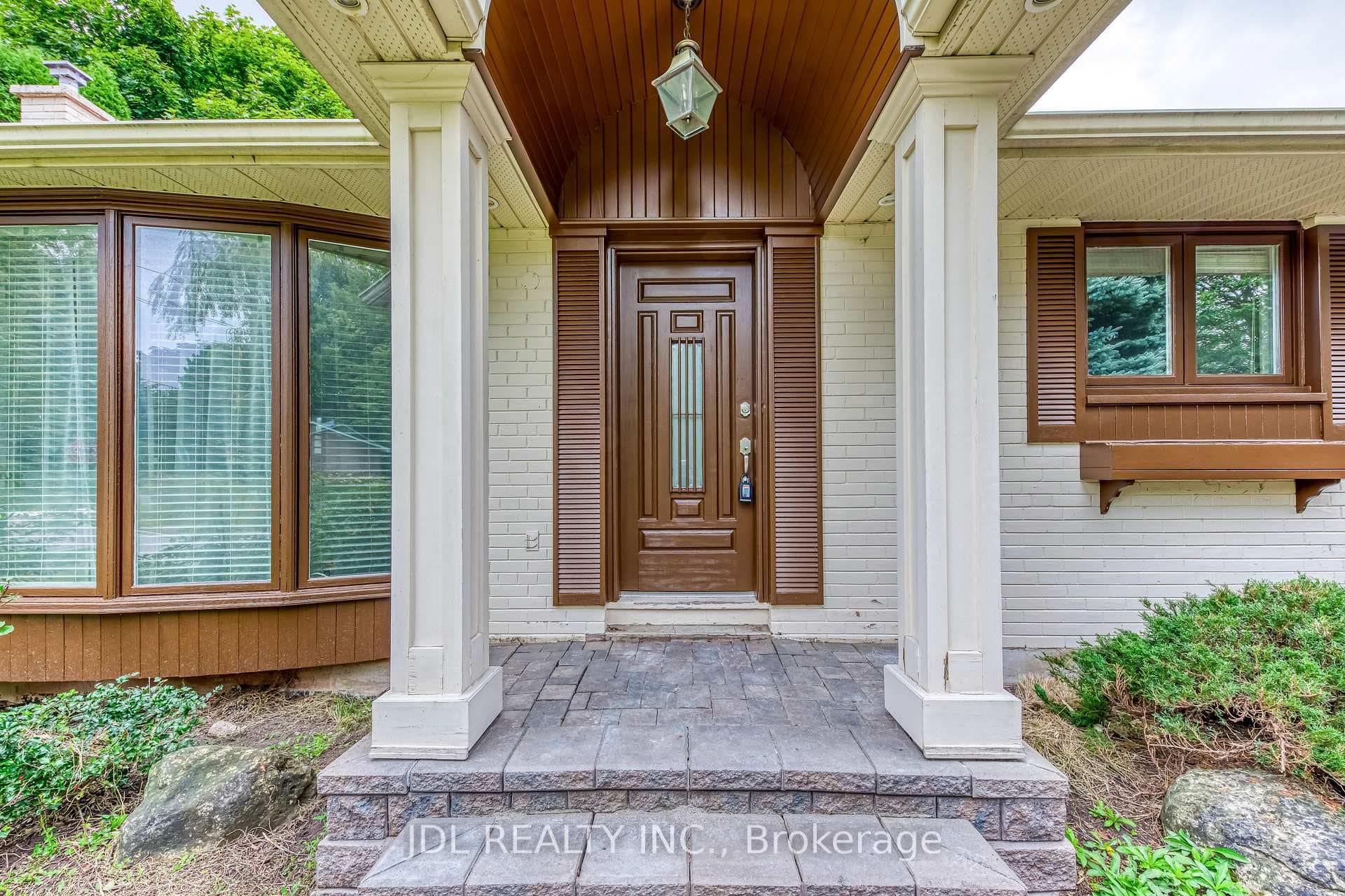 1225 Lambeth Road photo 5