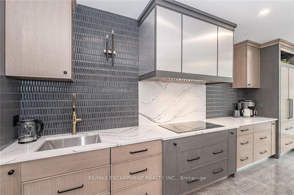 2060 Lakeshore Road Unit 2101 photo 44