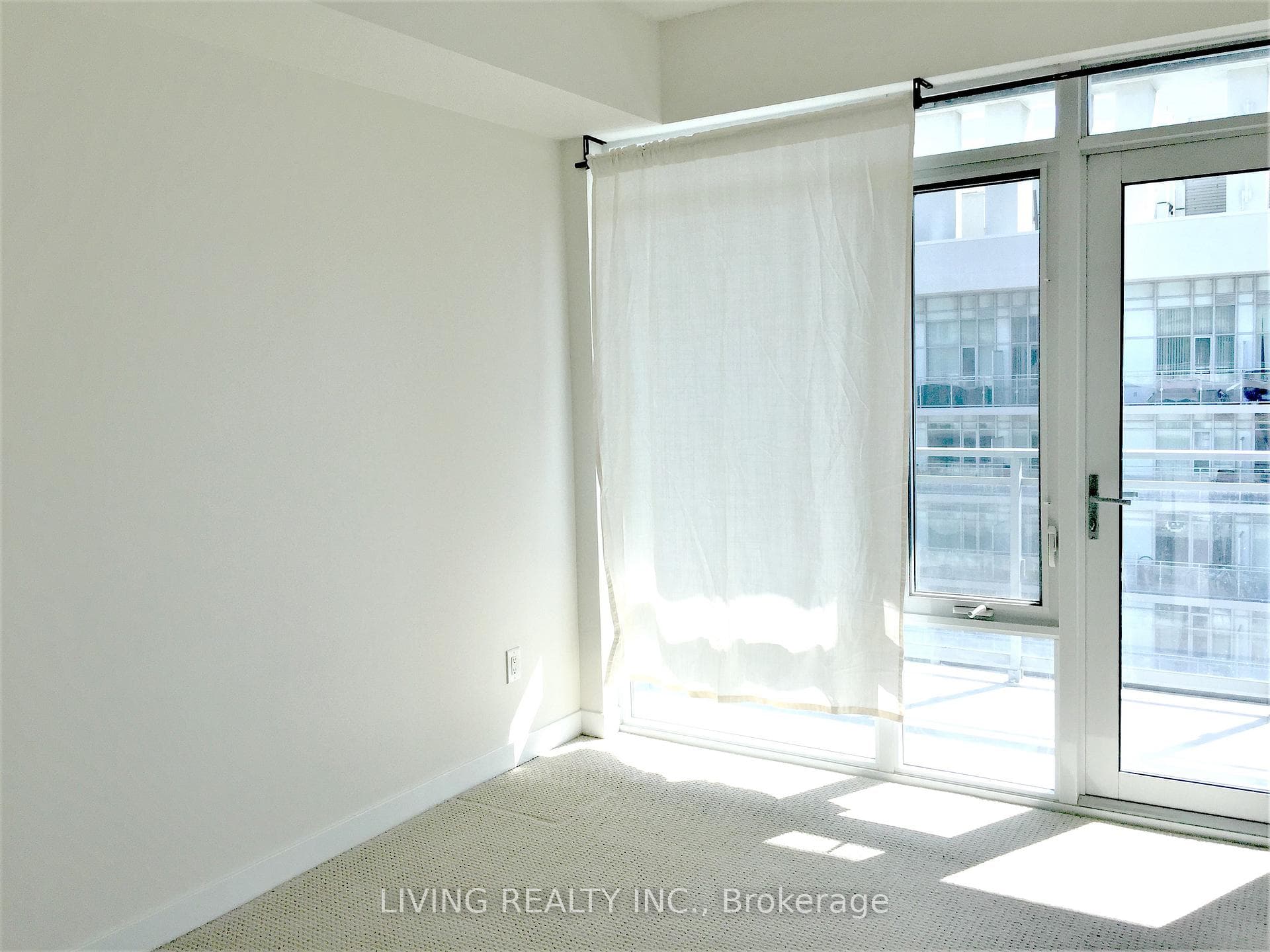 360 Square One Drive Unit 2205 photo 10