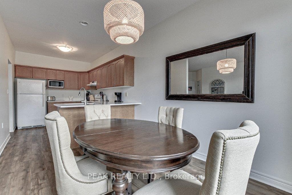 2025 Meadowgate Boulevard Unit 185 photo 9
