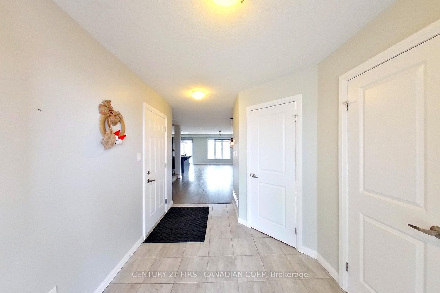 2031 Pennyroyal Street Unit 39 photo 2