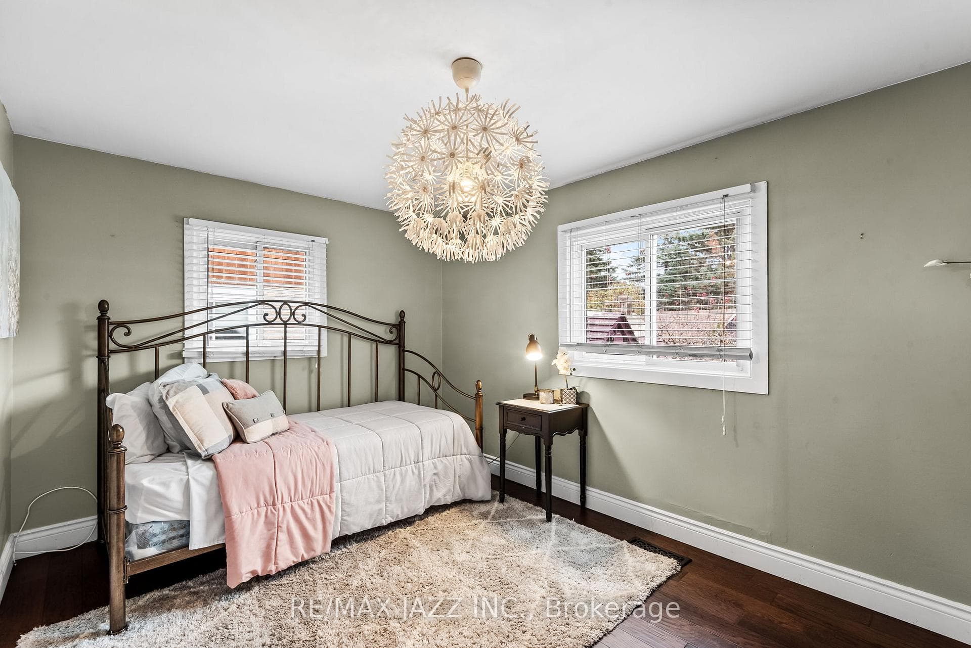 23 Pilkington Crescent photo 21