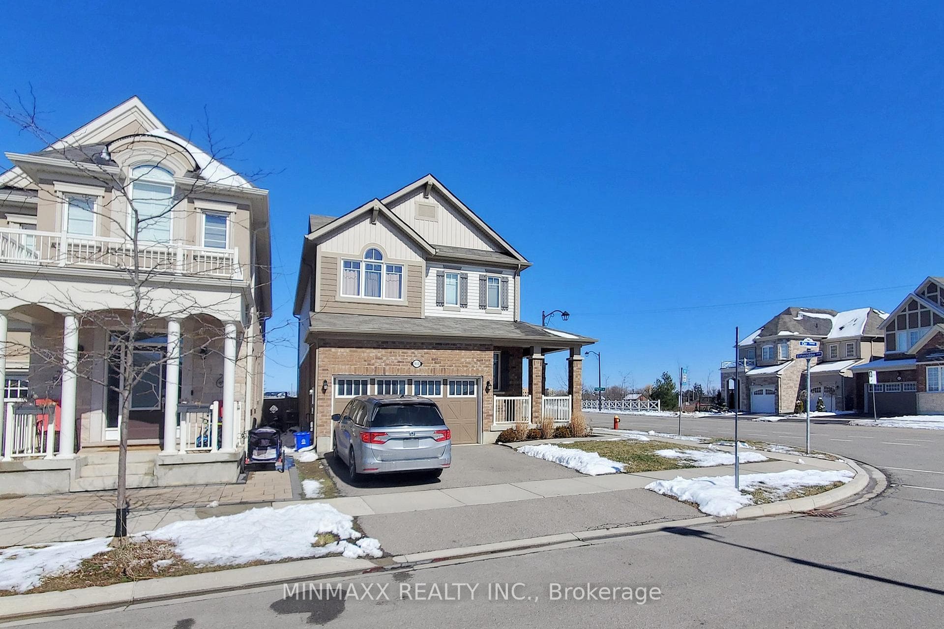 1450 Orr Terrace photo 2