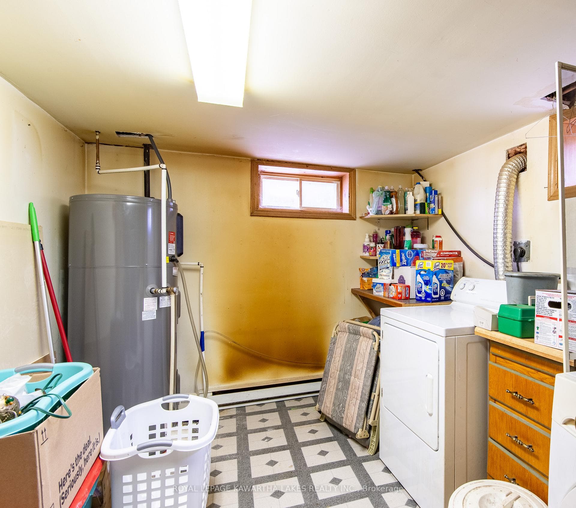 15 Benson Boulevard photo 18