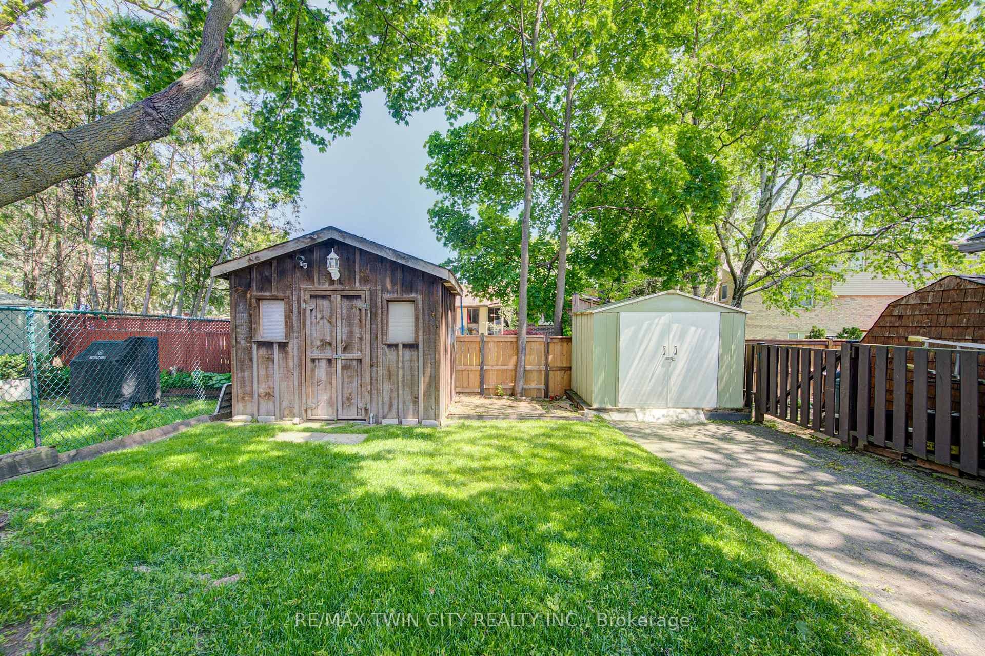 432 Lee Avenue Unit A photo 40