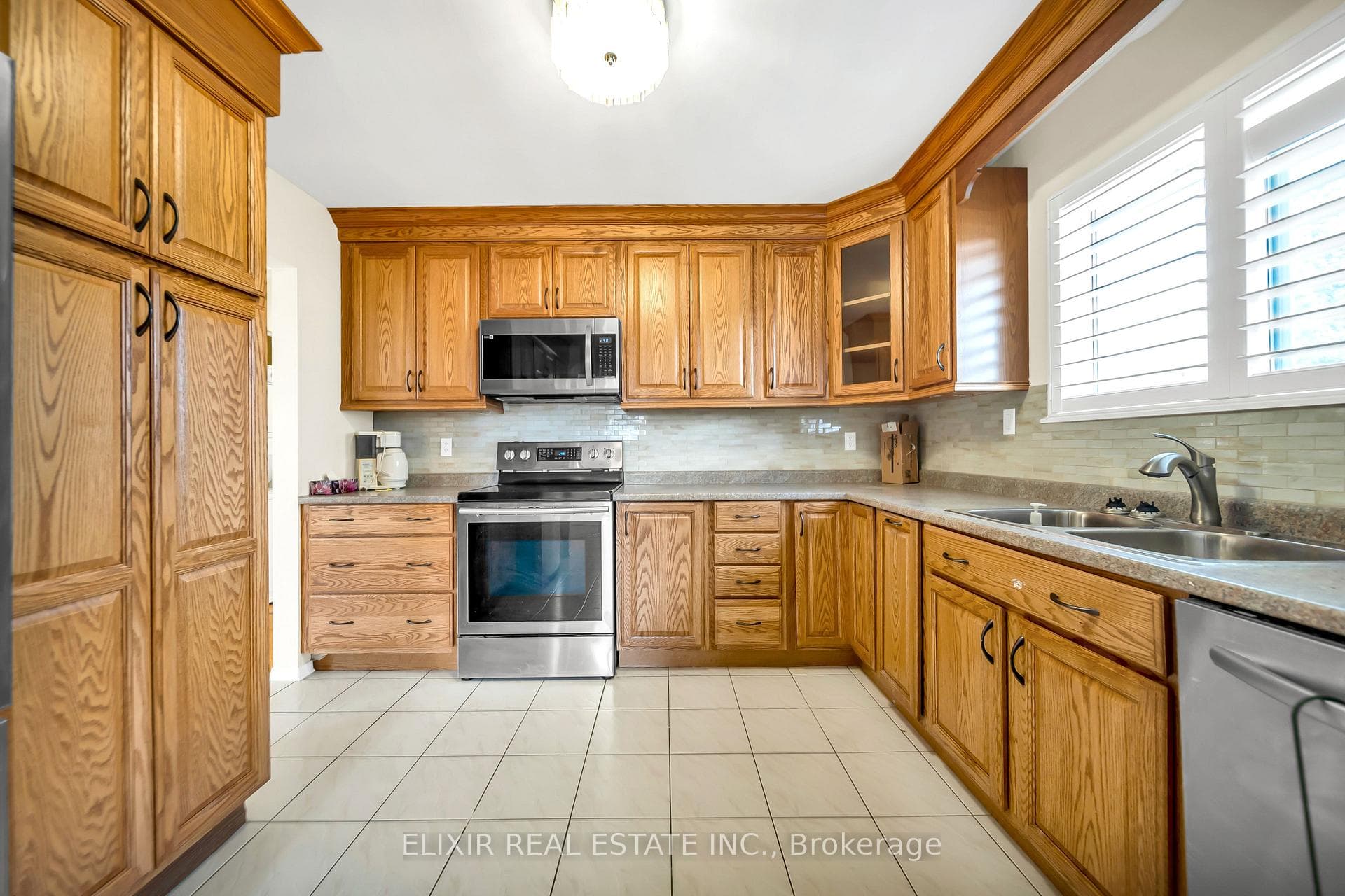 7 Drayton Crescent photo 23