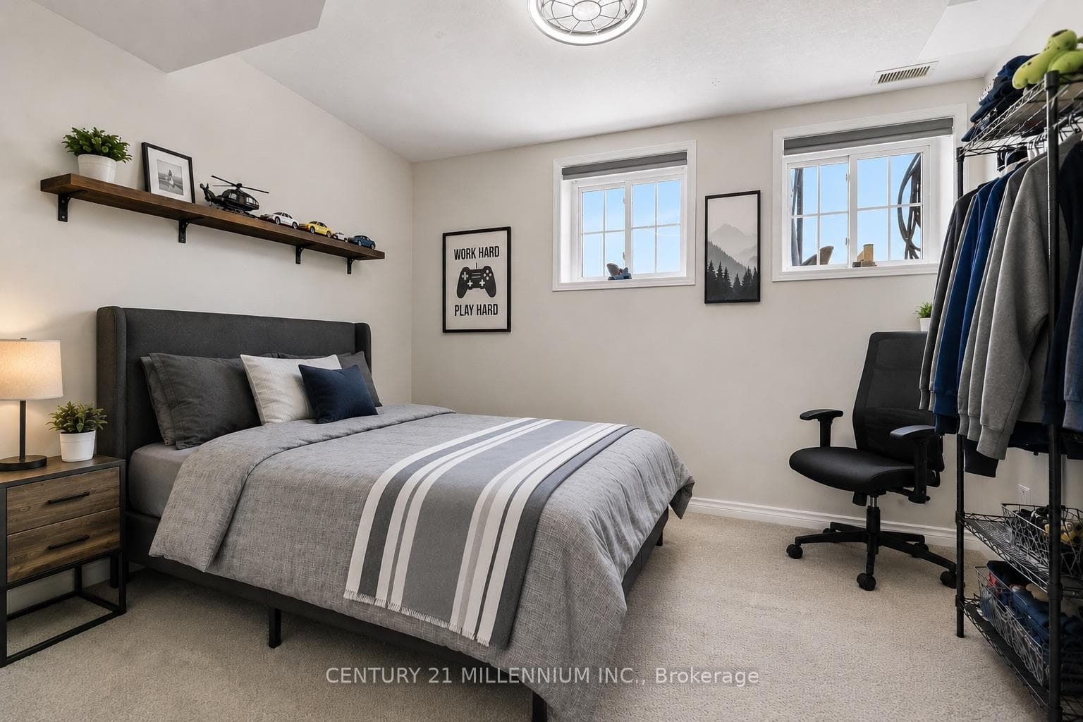 Virtually Enhanced bed 5