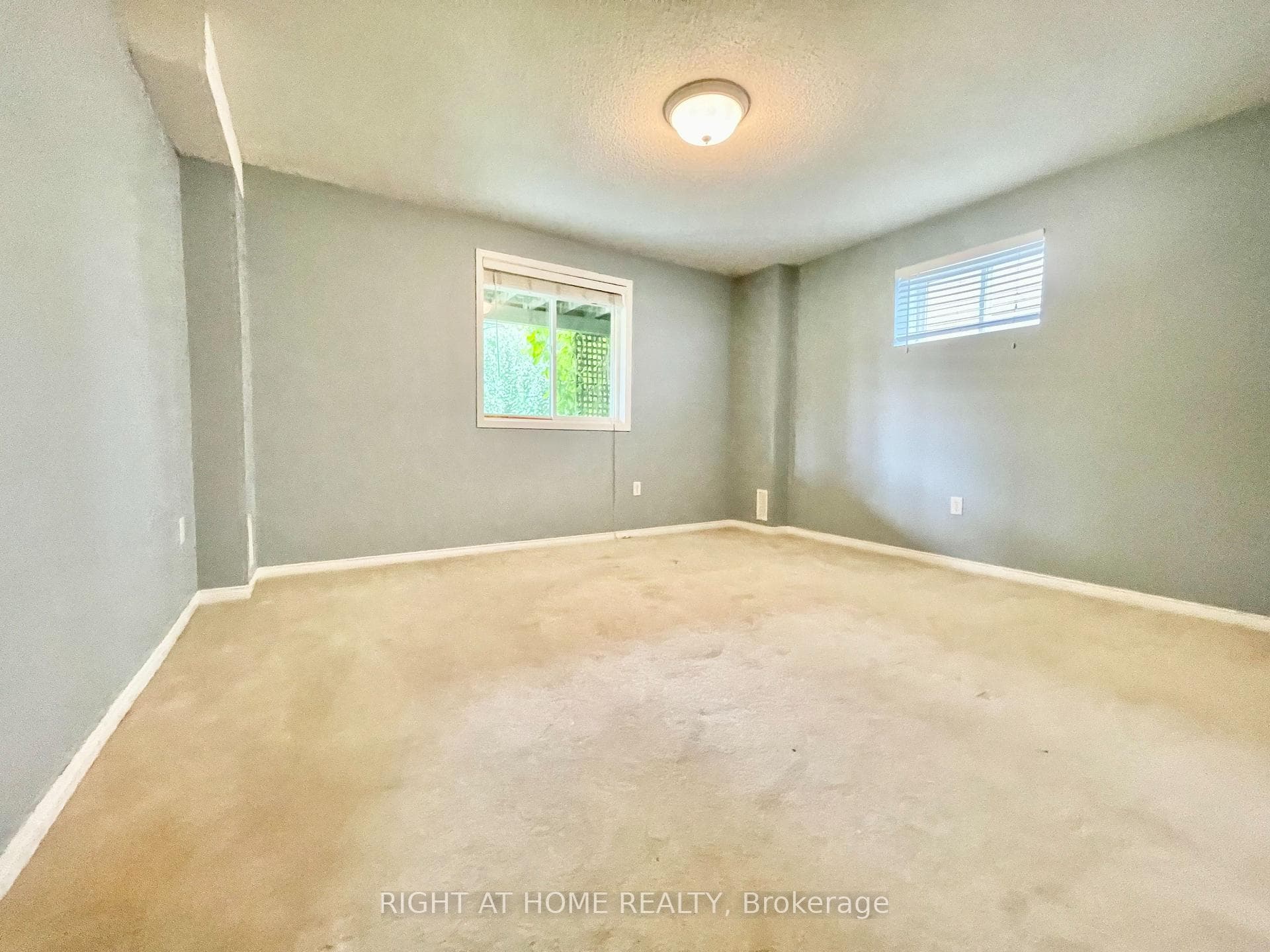 204 COUNTRY Lane photo 16