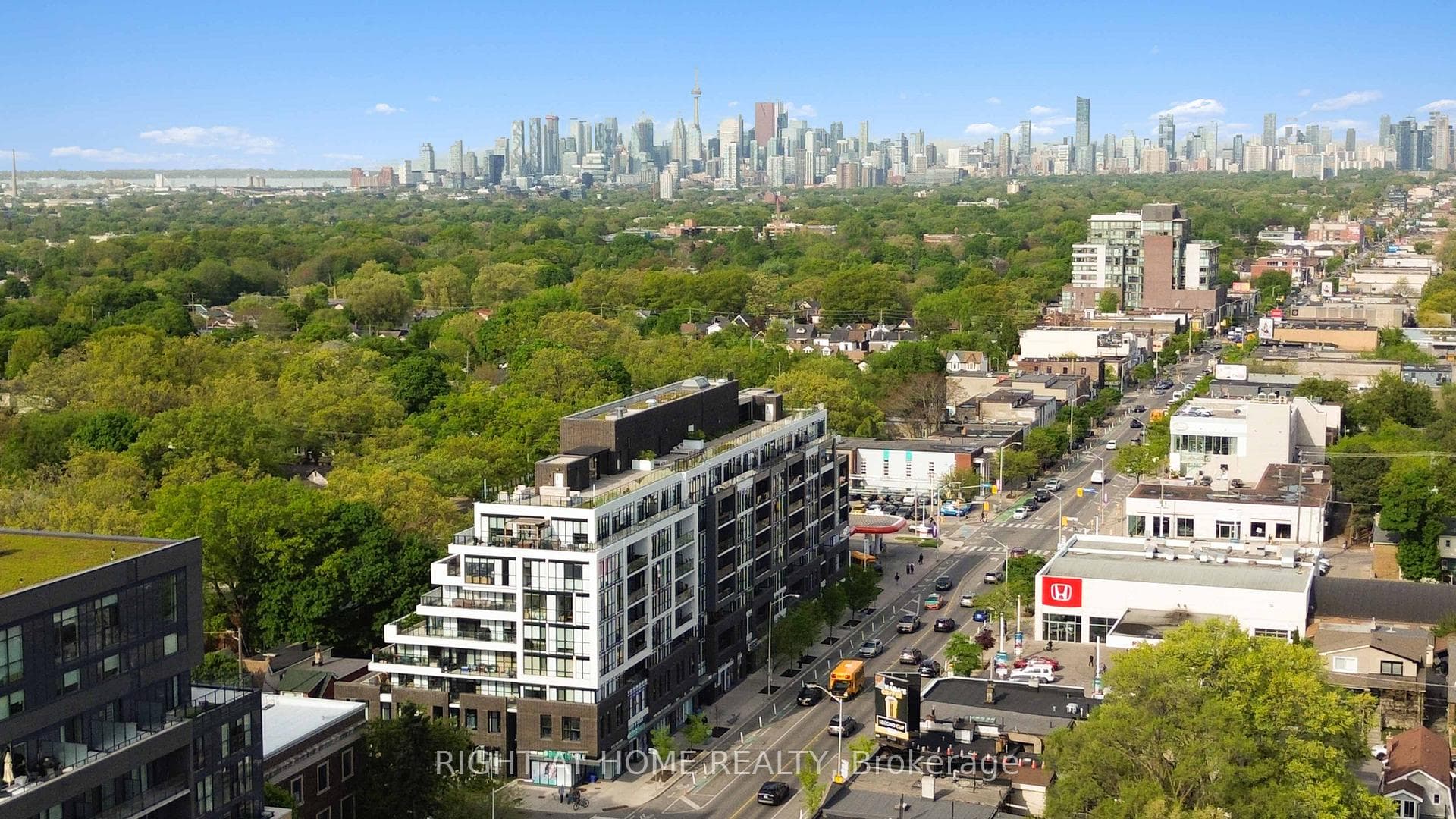 2301 Danforth Avenue Unit PH801 photo 1