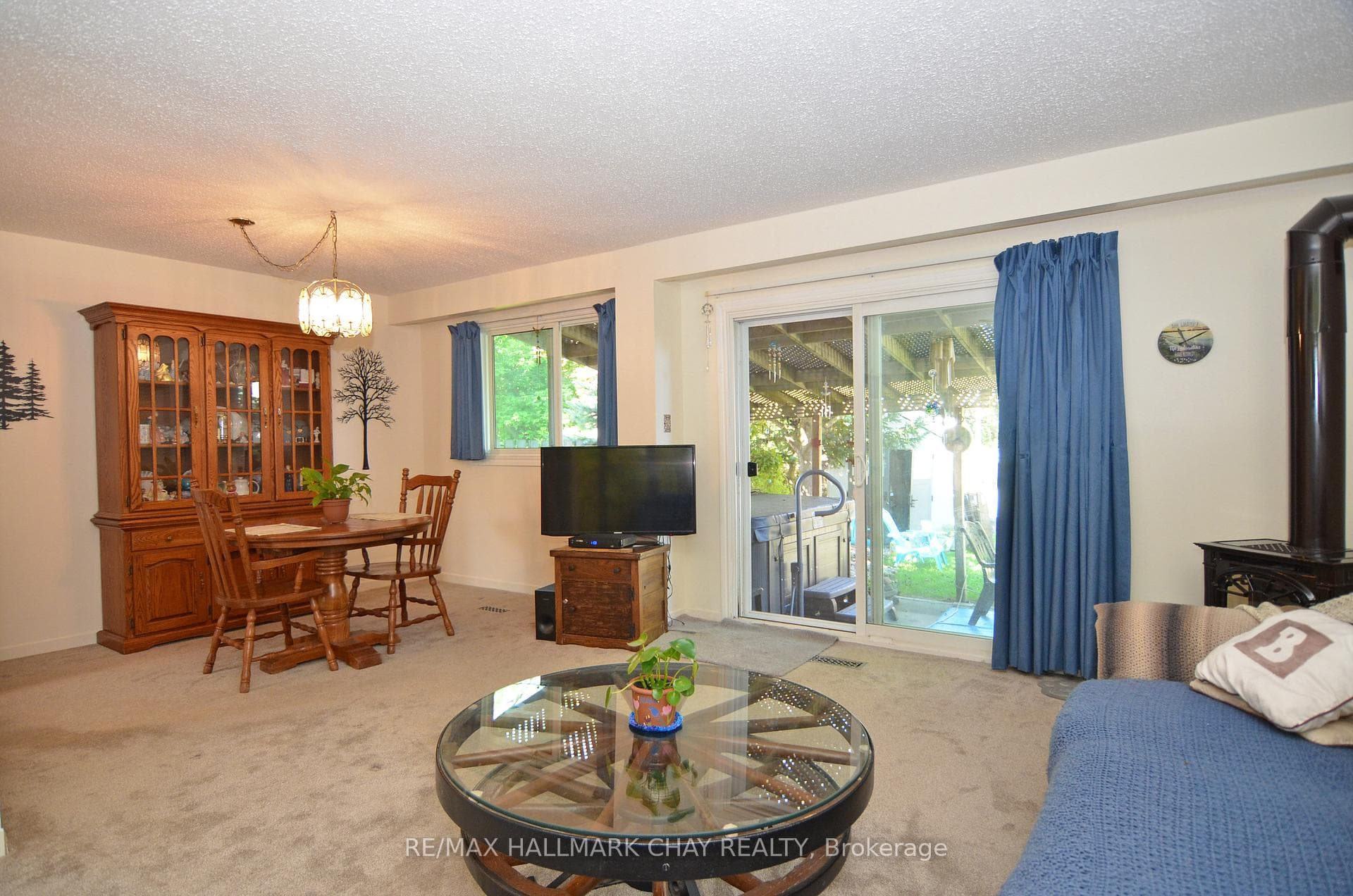 52 Daniele Avenue photo 12