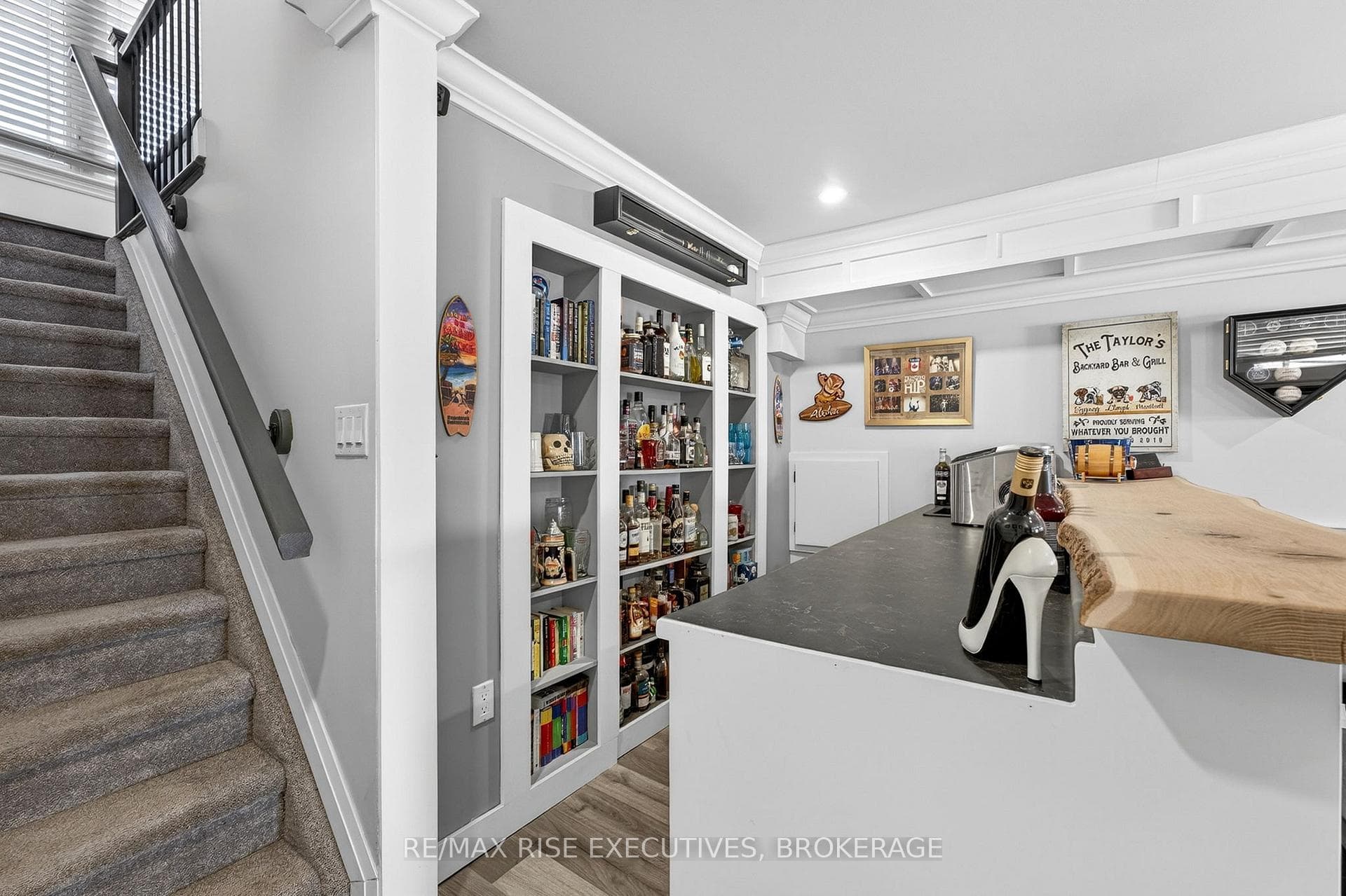 130 Brennan Crescent photo 22