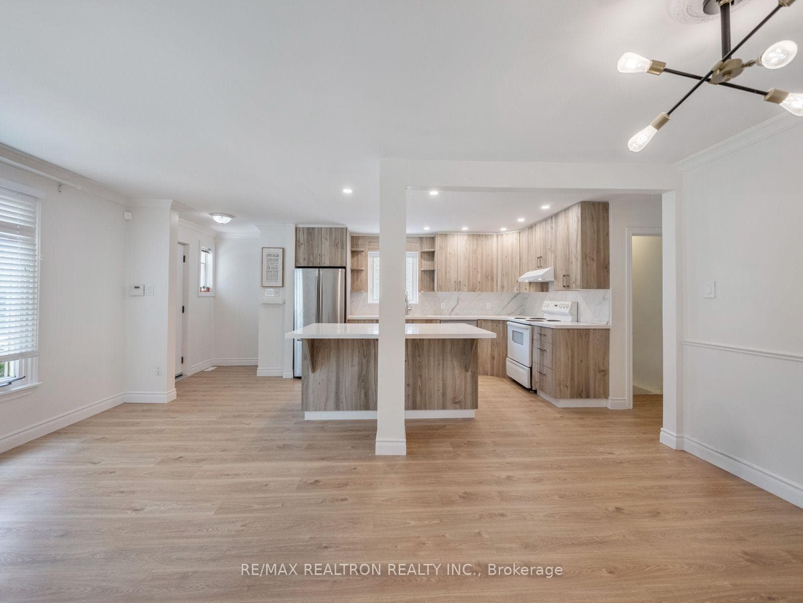 110 Gorman Park Road photo 8