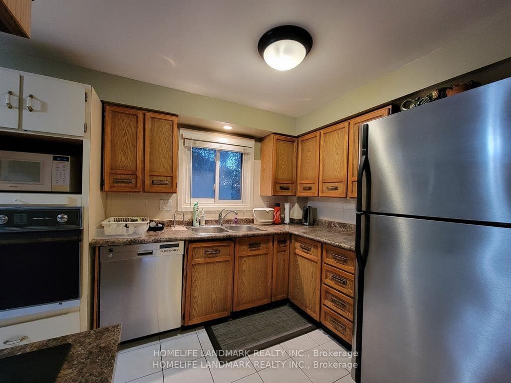 84 Ashglen Way photo 7