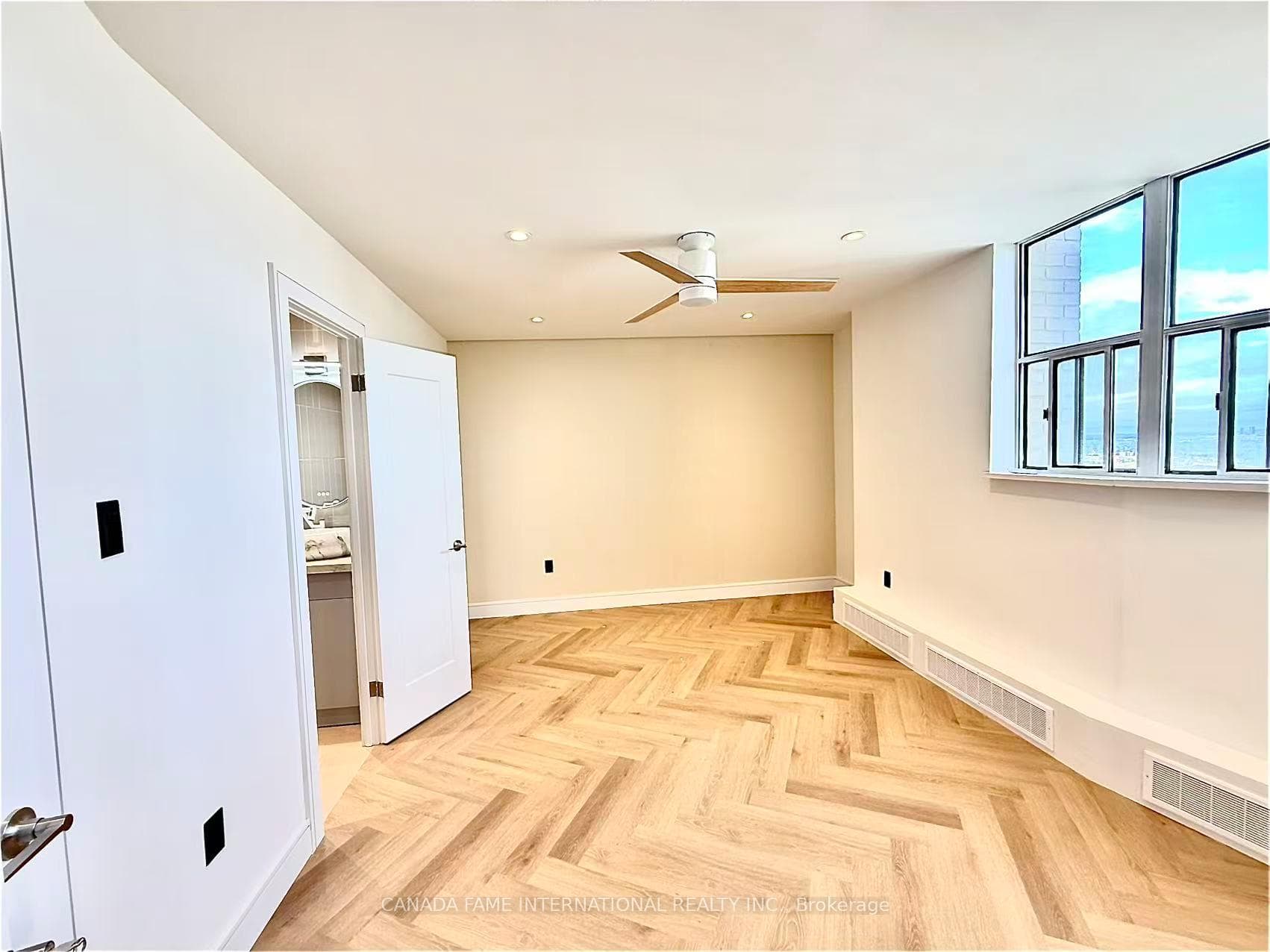 330 Dixon Road Unit ph04 photo 16
