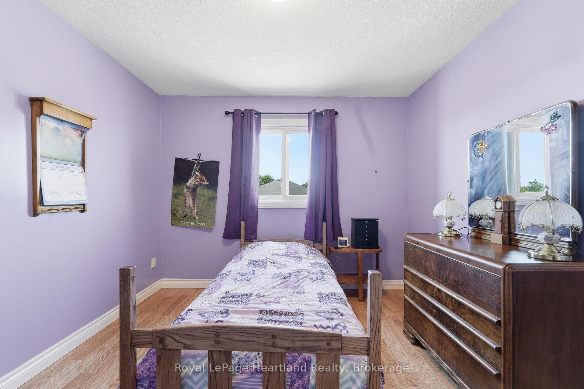 480 Mowat Street photo 22