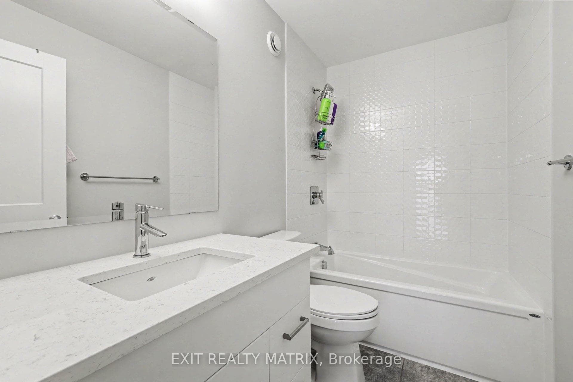 800 Cap Diamant Way photo 13