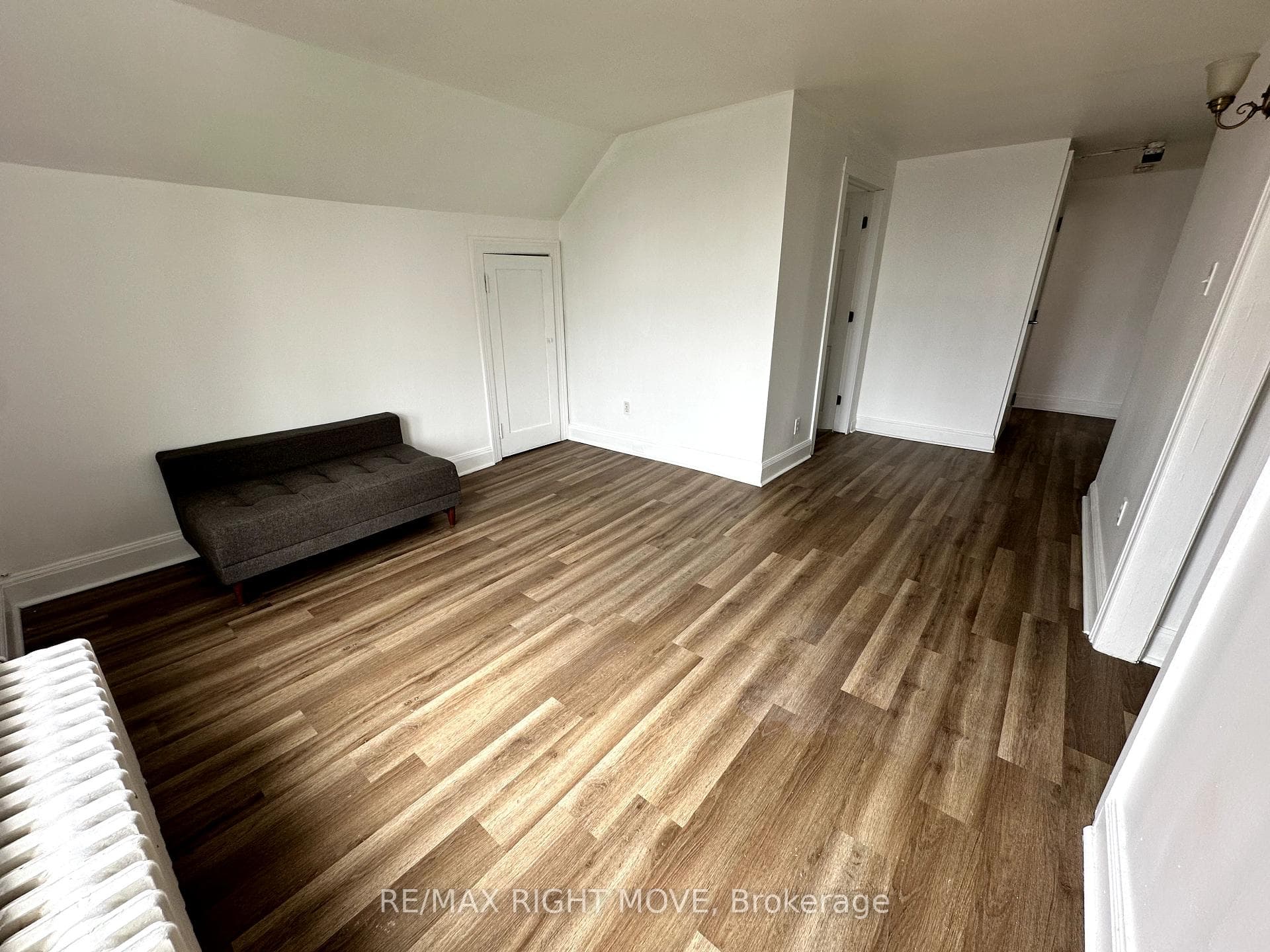 96 Neywash Street photo 13