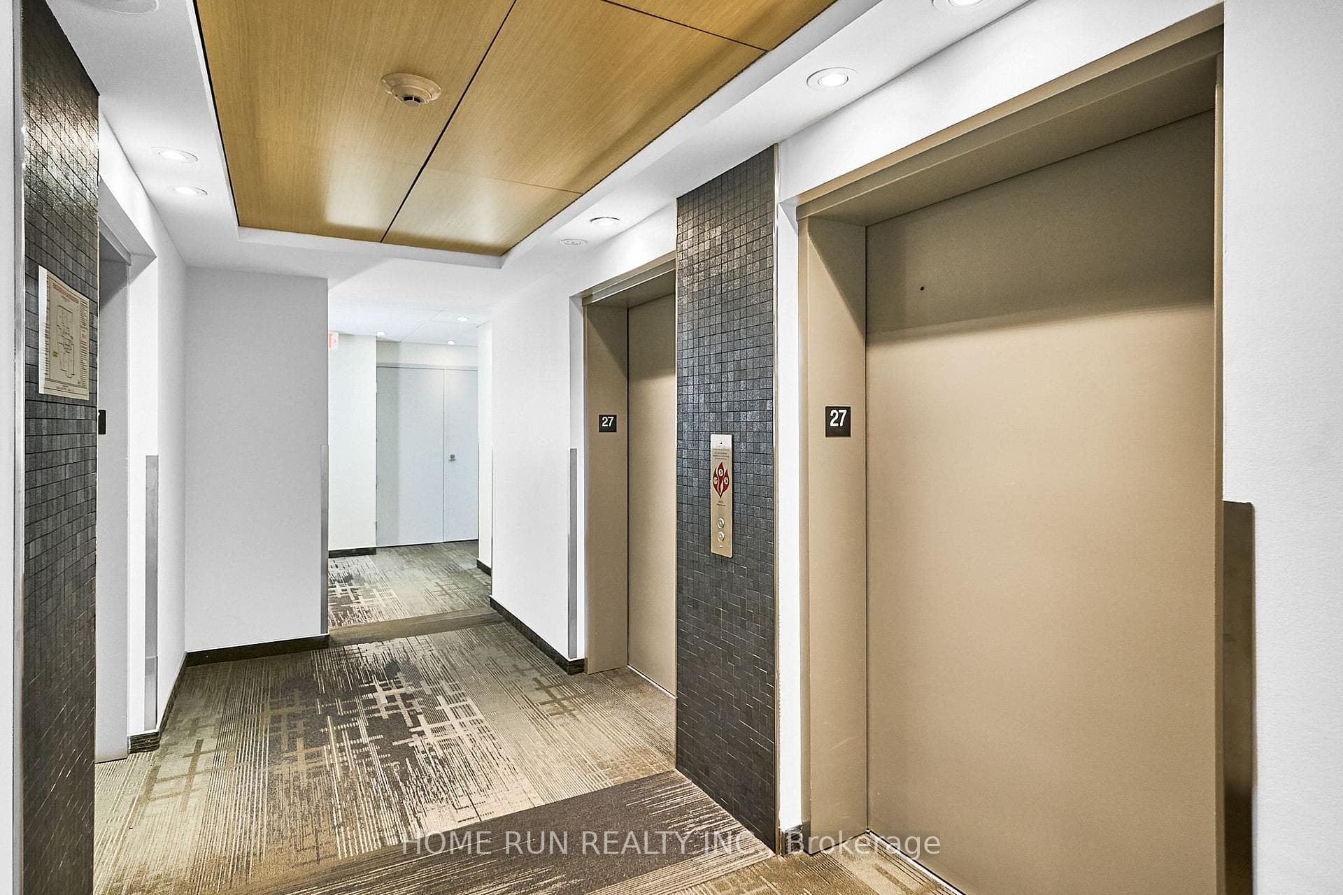 40 Nepean Street Unit 2703 photo 34
