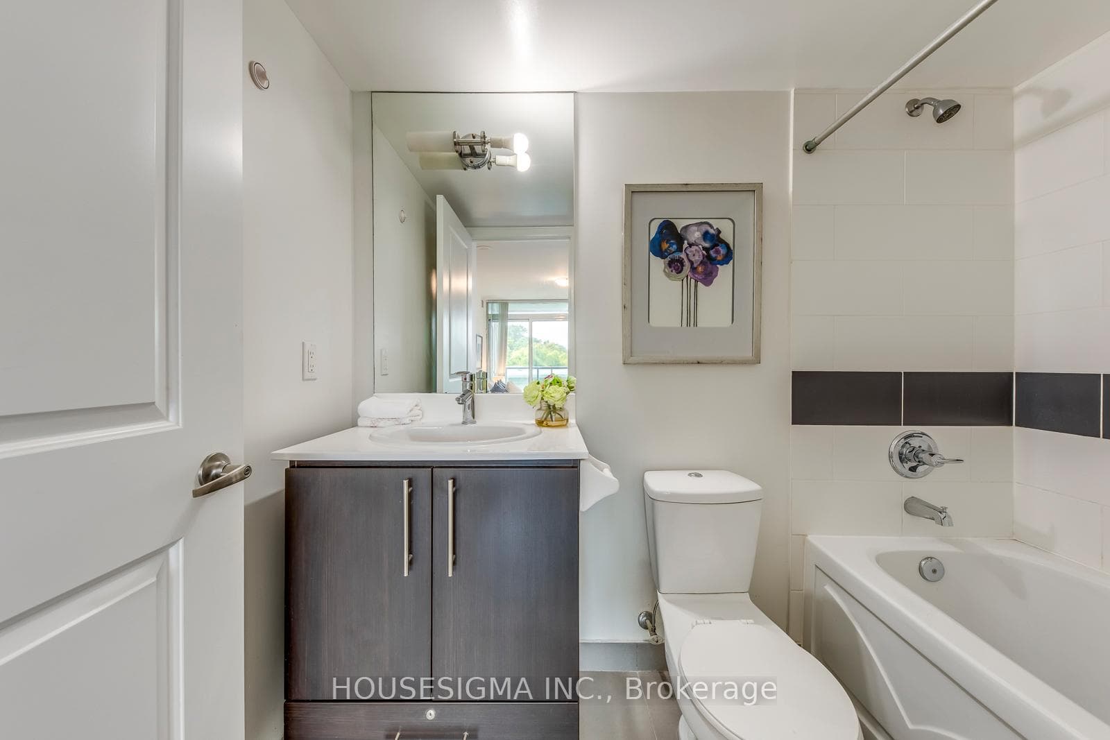17 Anndale Drive Unit 308 photo 25