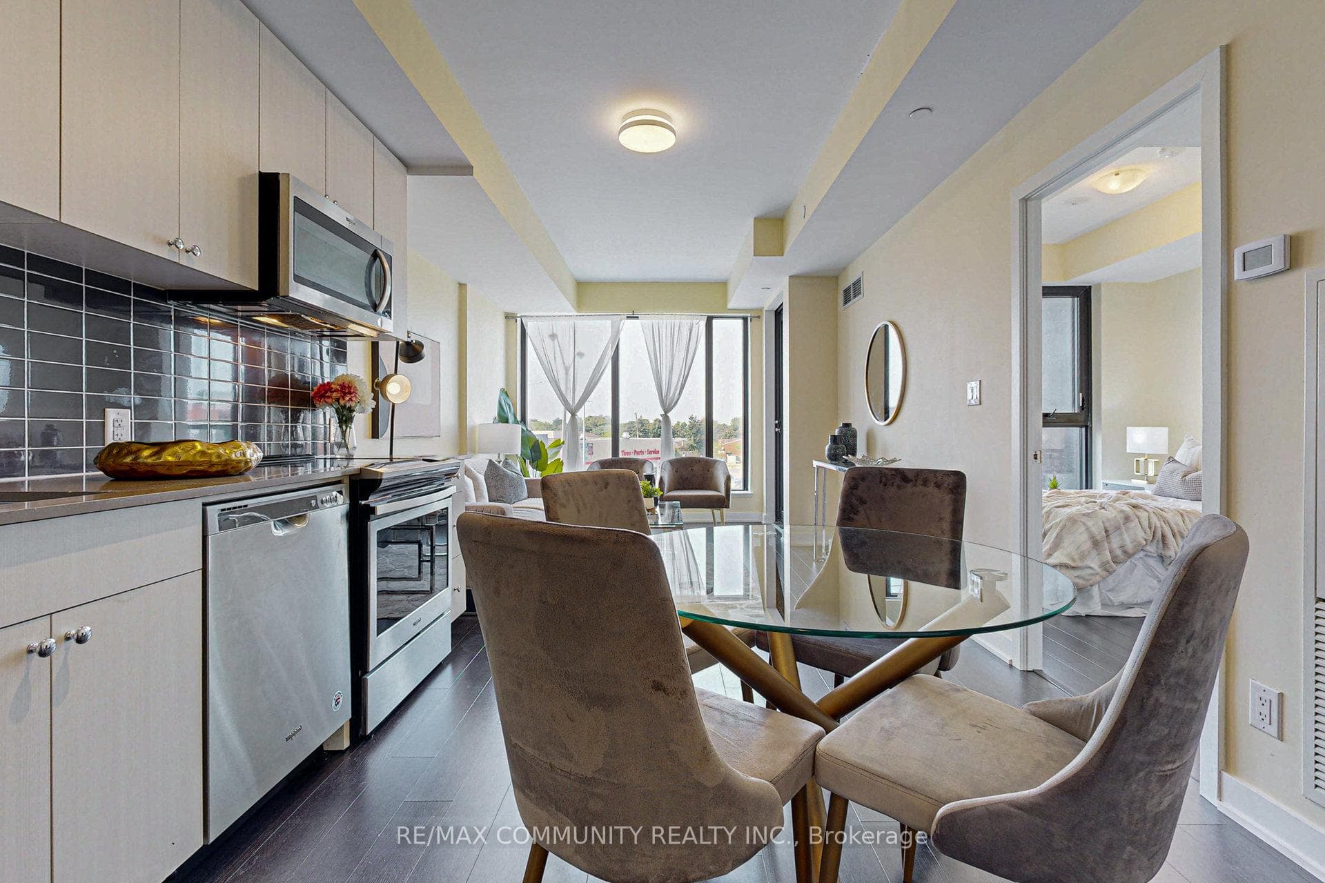 2799 Kingston Road Unit 319 photo 7