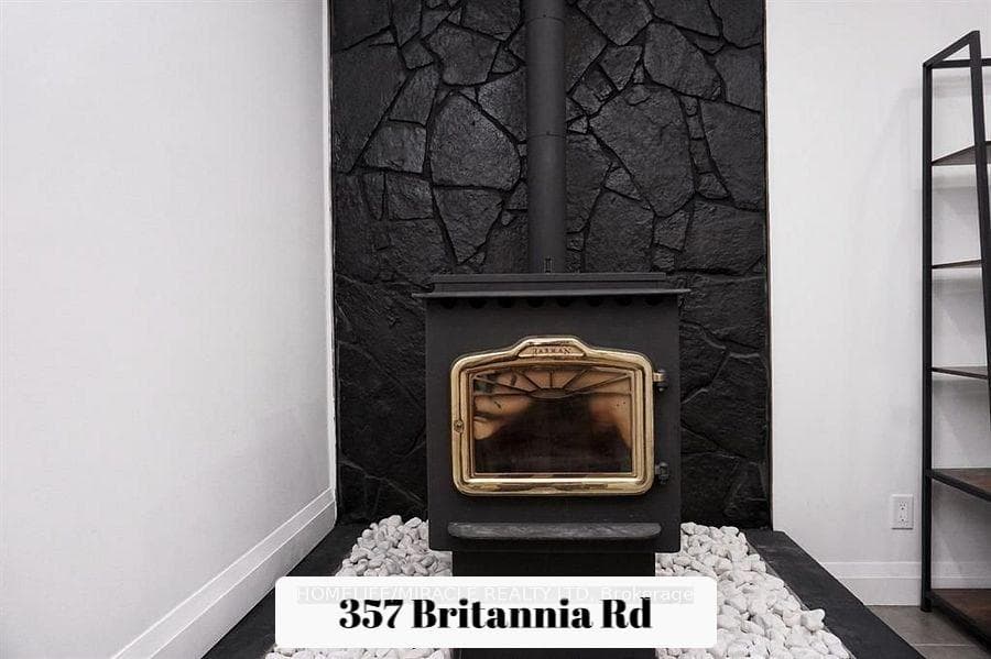 357 Britannia Road photo 4