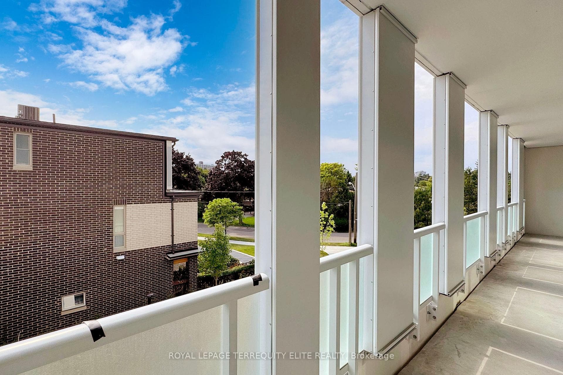 188 Fairview Mall Drive Unit 211 photo 30
