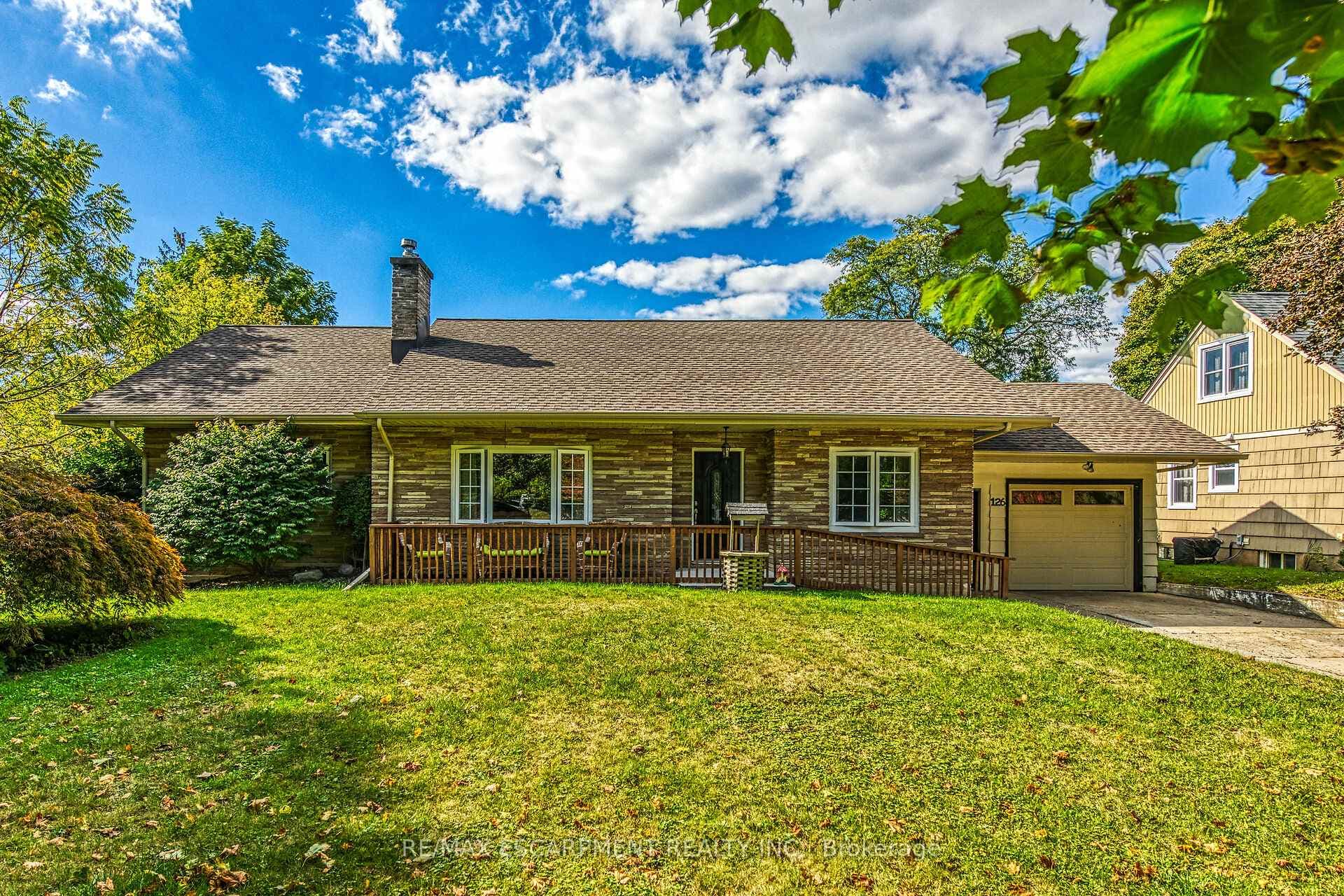 126 Wilson Drive photo 1