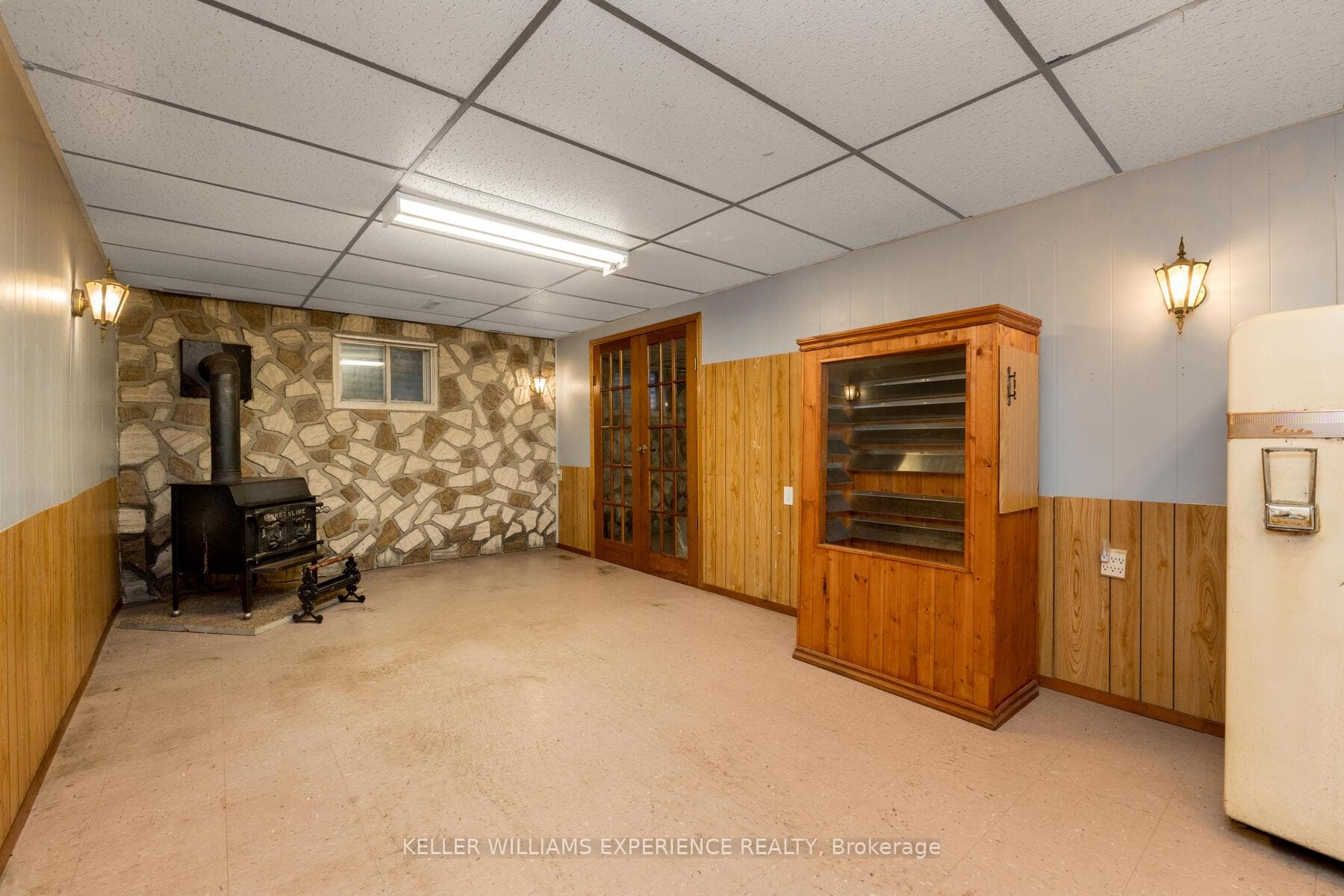 167 Archdekin Drive photo 22