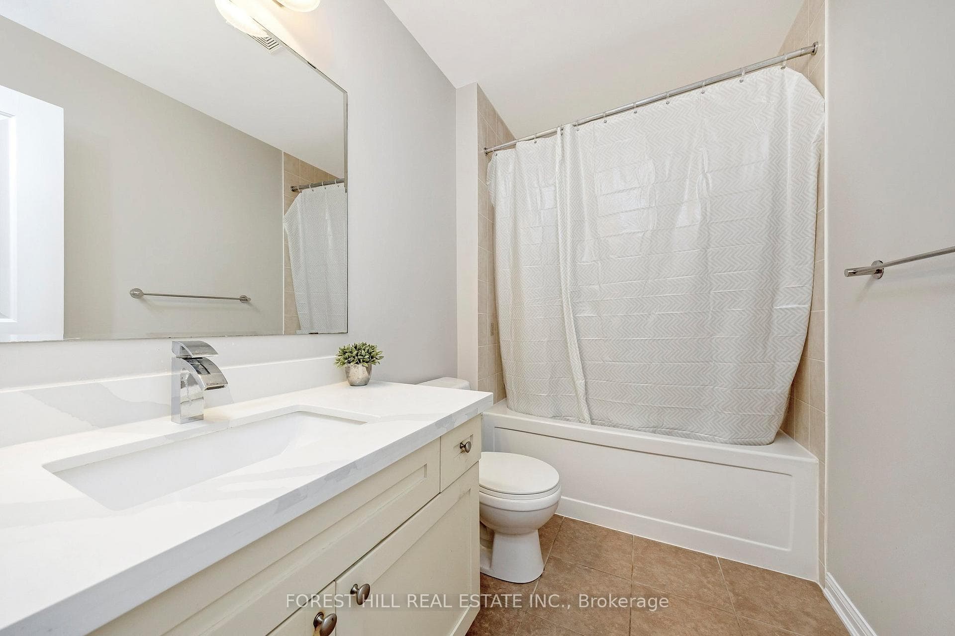 928 Dice Way photo 32