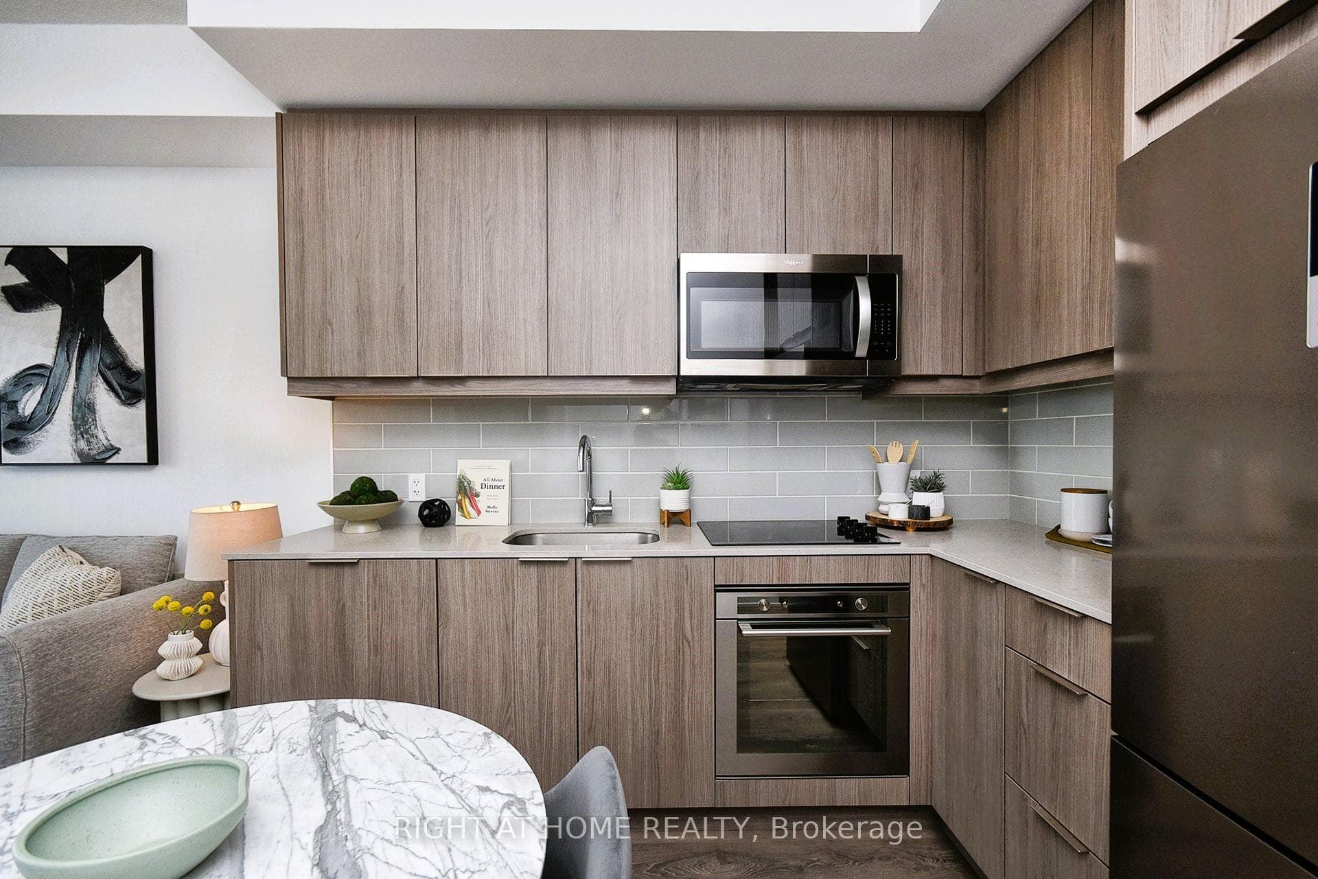 32 Forest Manor Road Unit 2903 photo 8