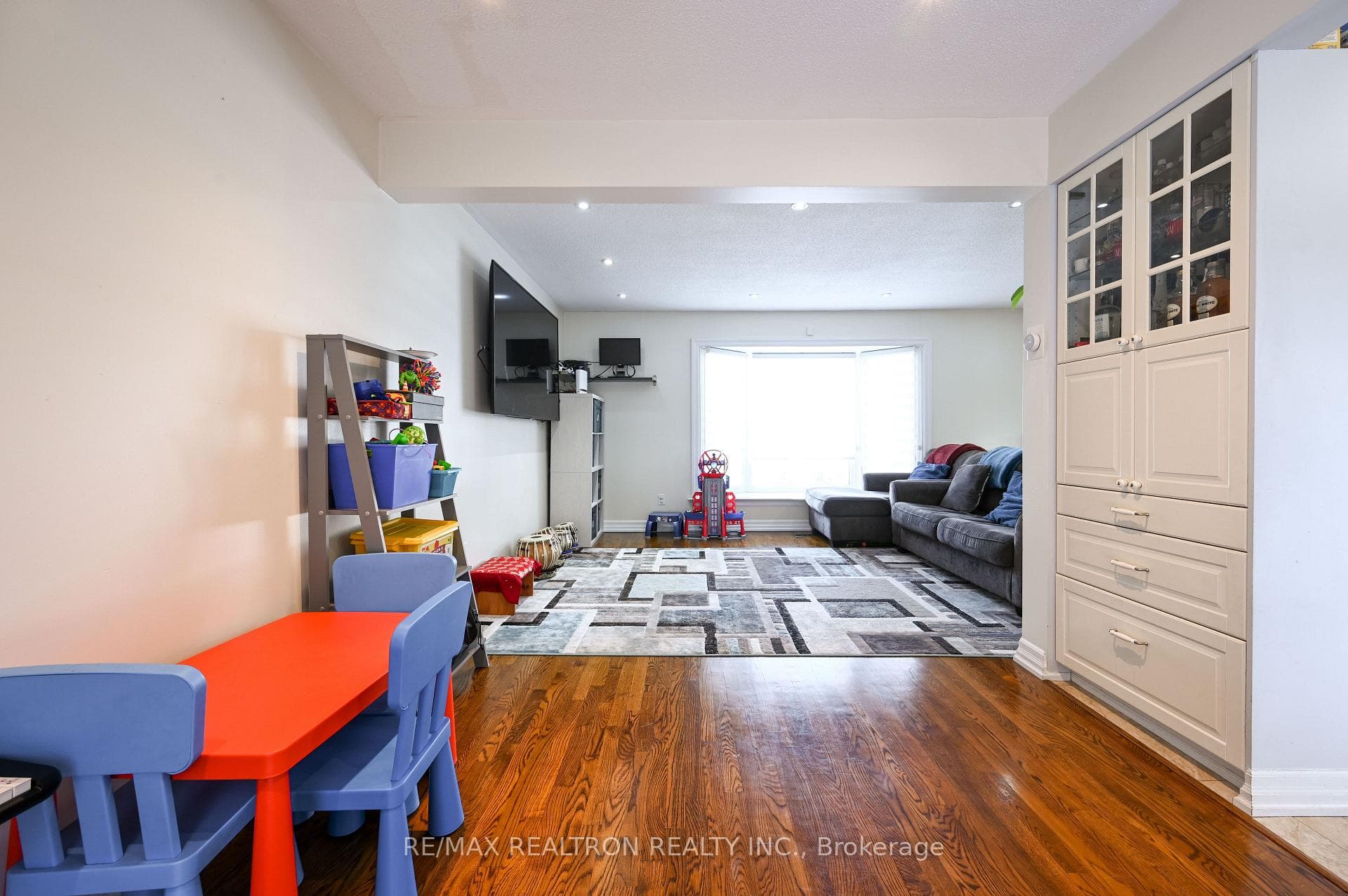 11 Midhurst Drive Unit Main photo 16