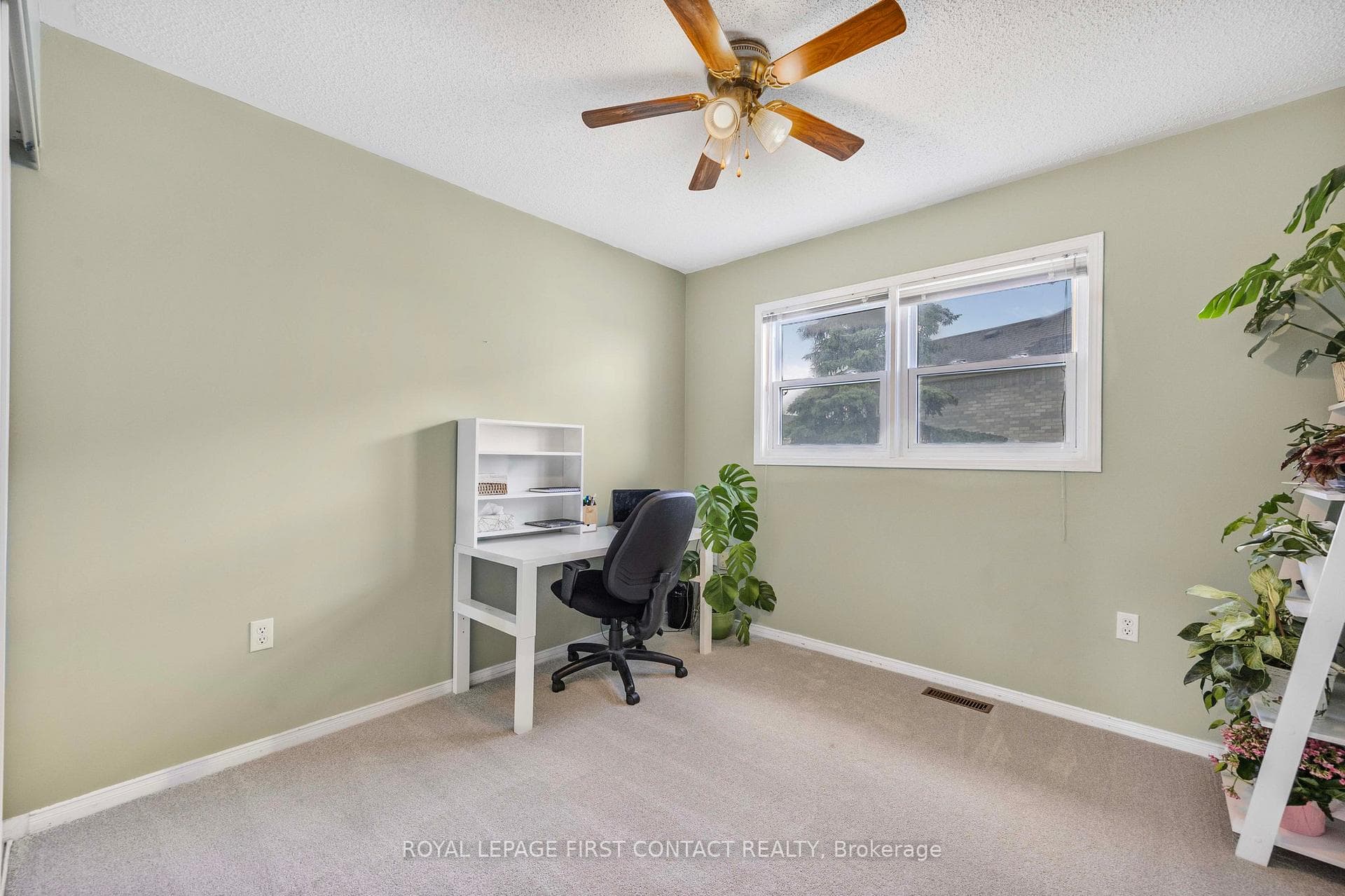 120 D'ambrosio Drive Unit 31 photo 14