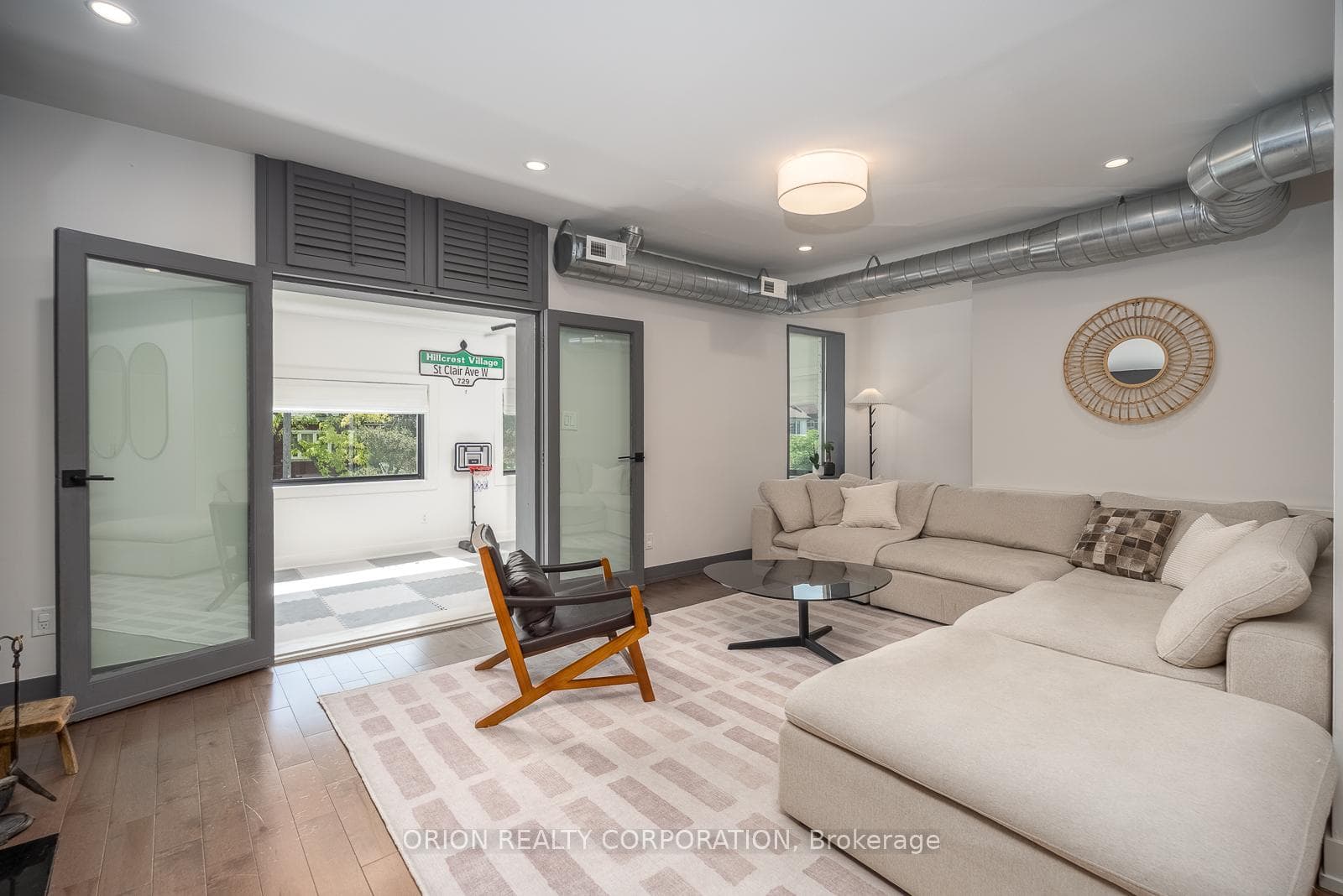 185 Glenholme Avenue photo 17
