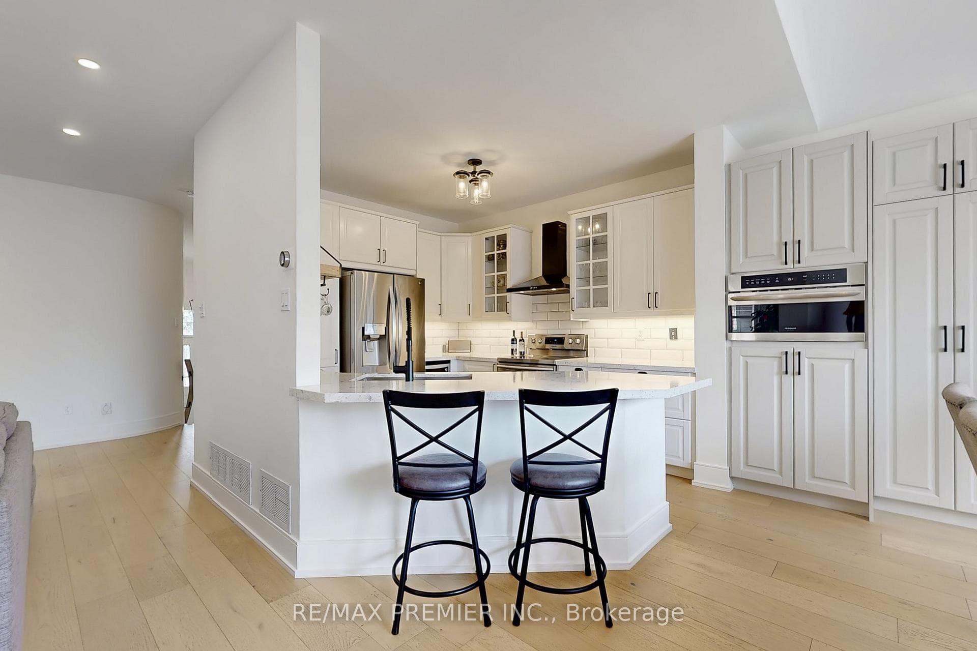 15 Gray Park Drive photo 13
