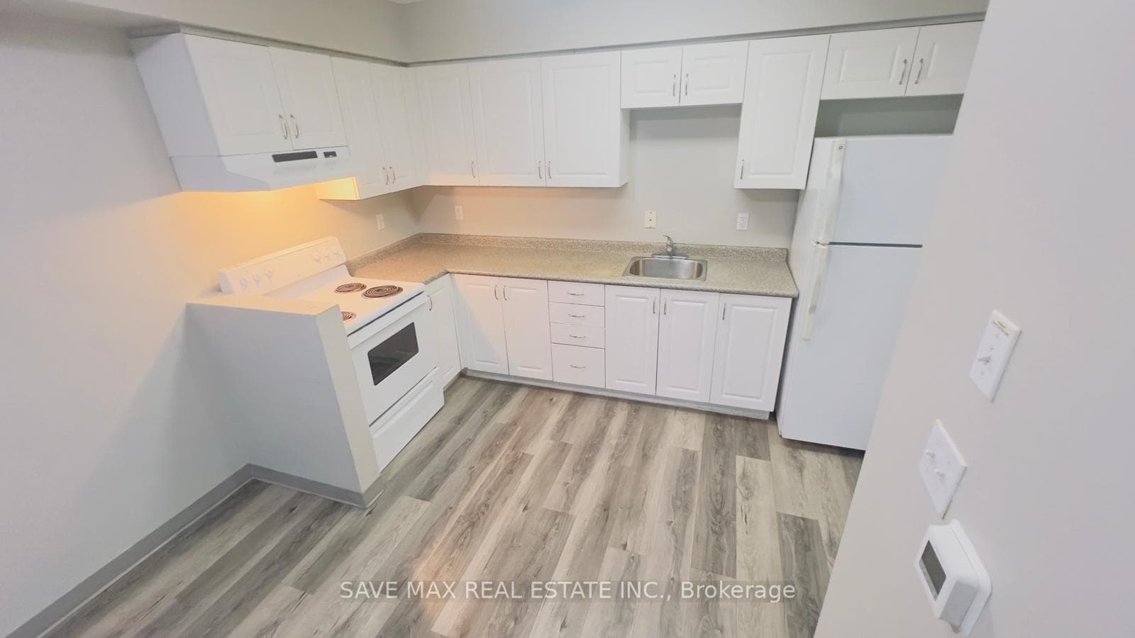 593 Strasburg Road Unit 308 photo 11