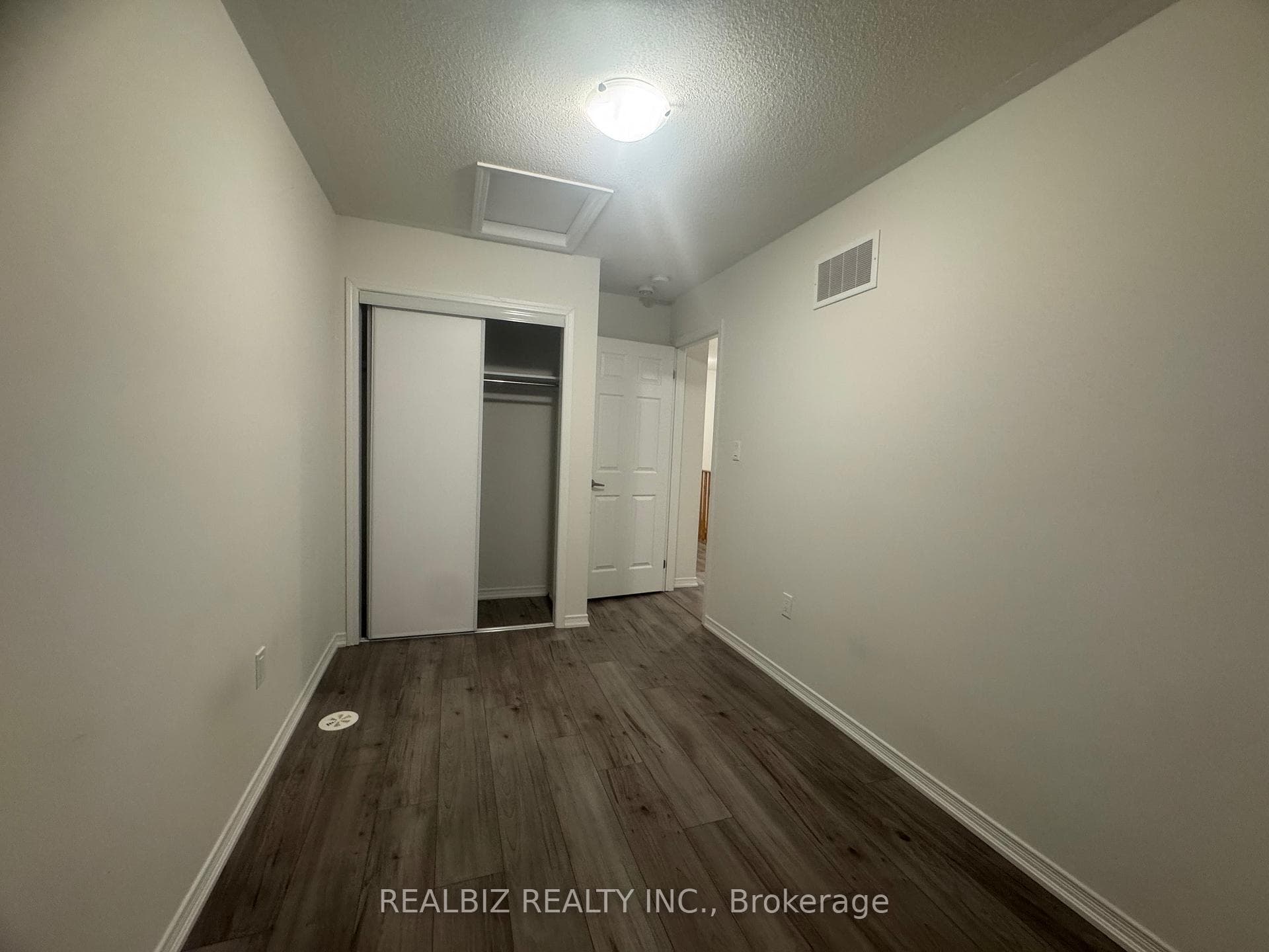 2619 Magdalen Path photo 18