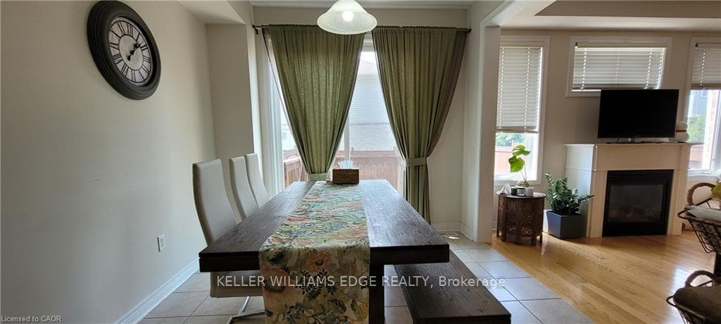 2019 Trawden Way Unit 36 photo 5