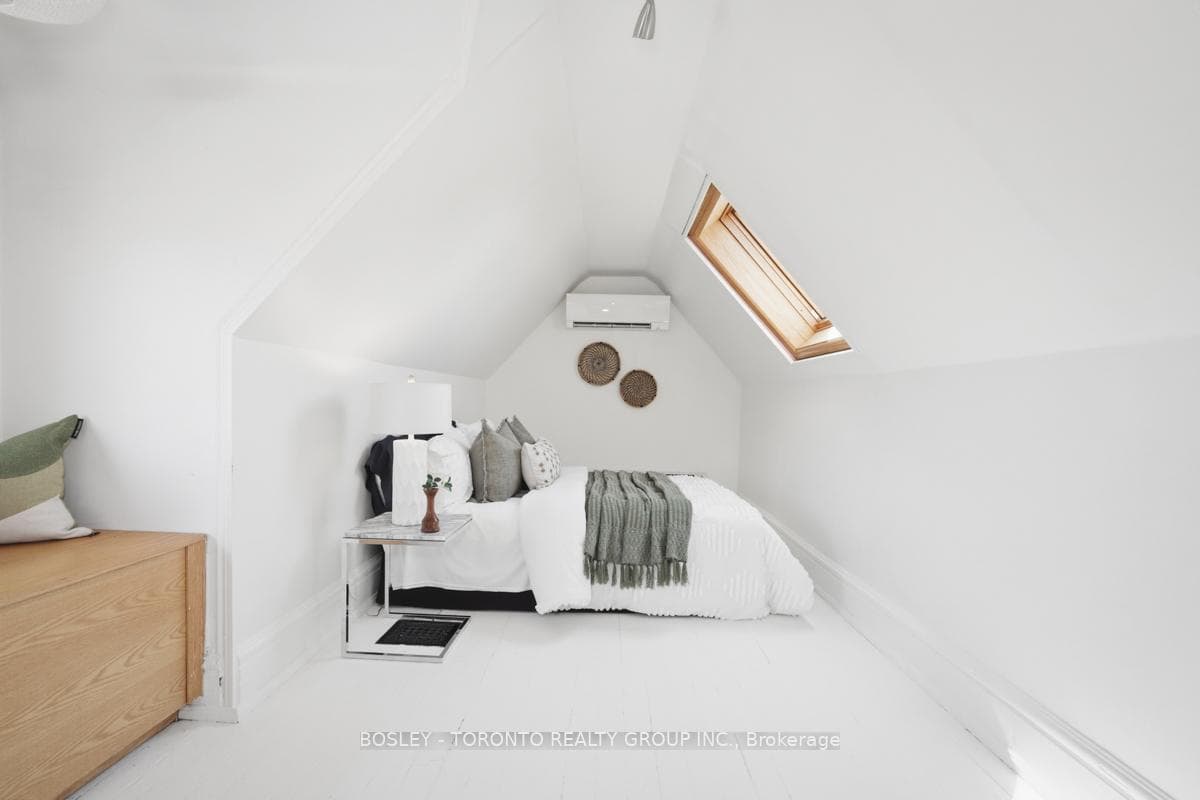 62 Hallam Street photo 43
