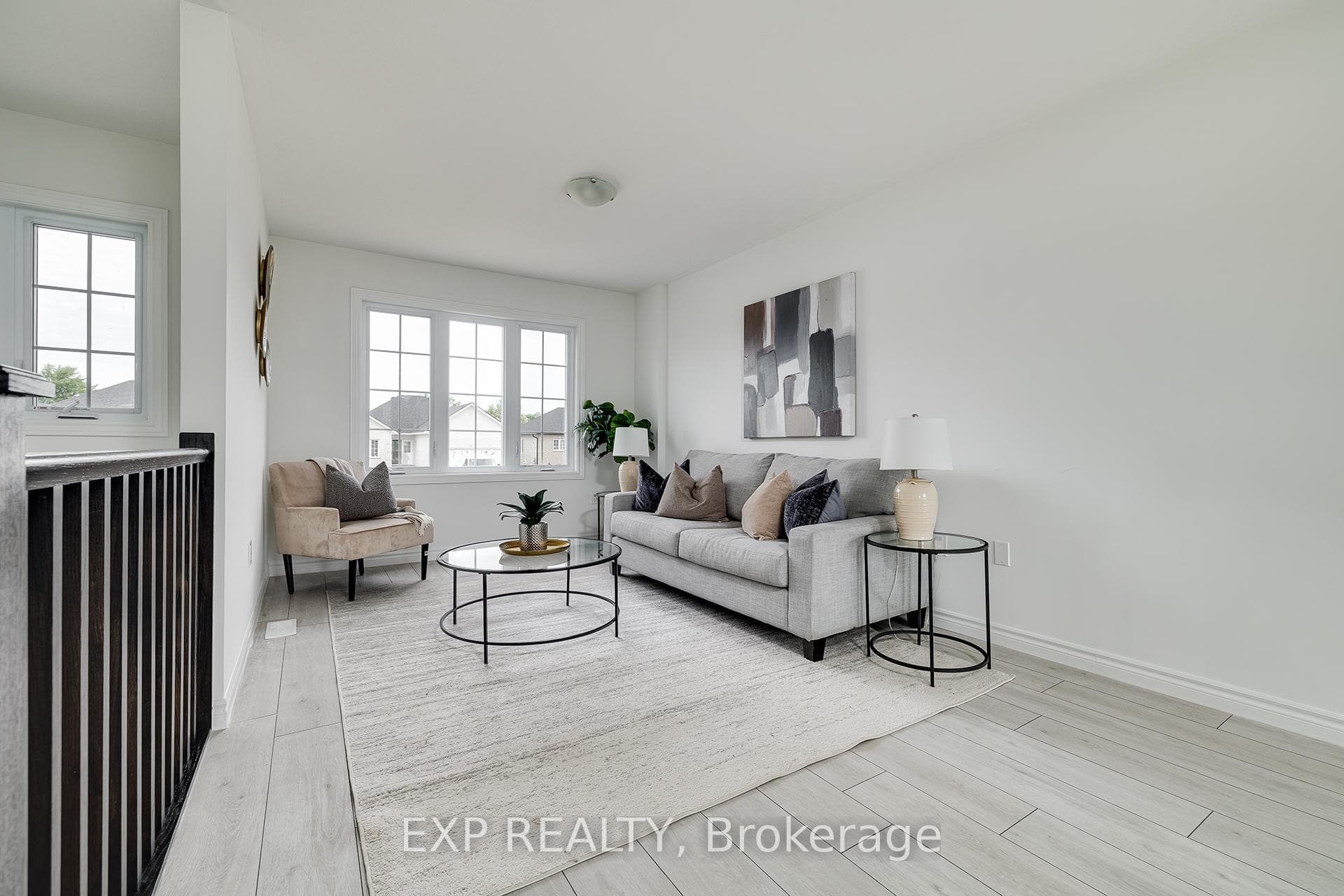 114 Delong Drive photo 12