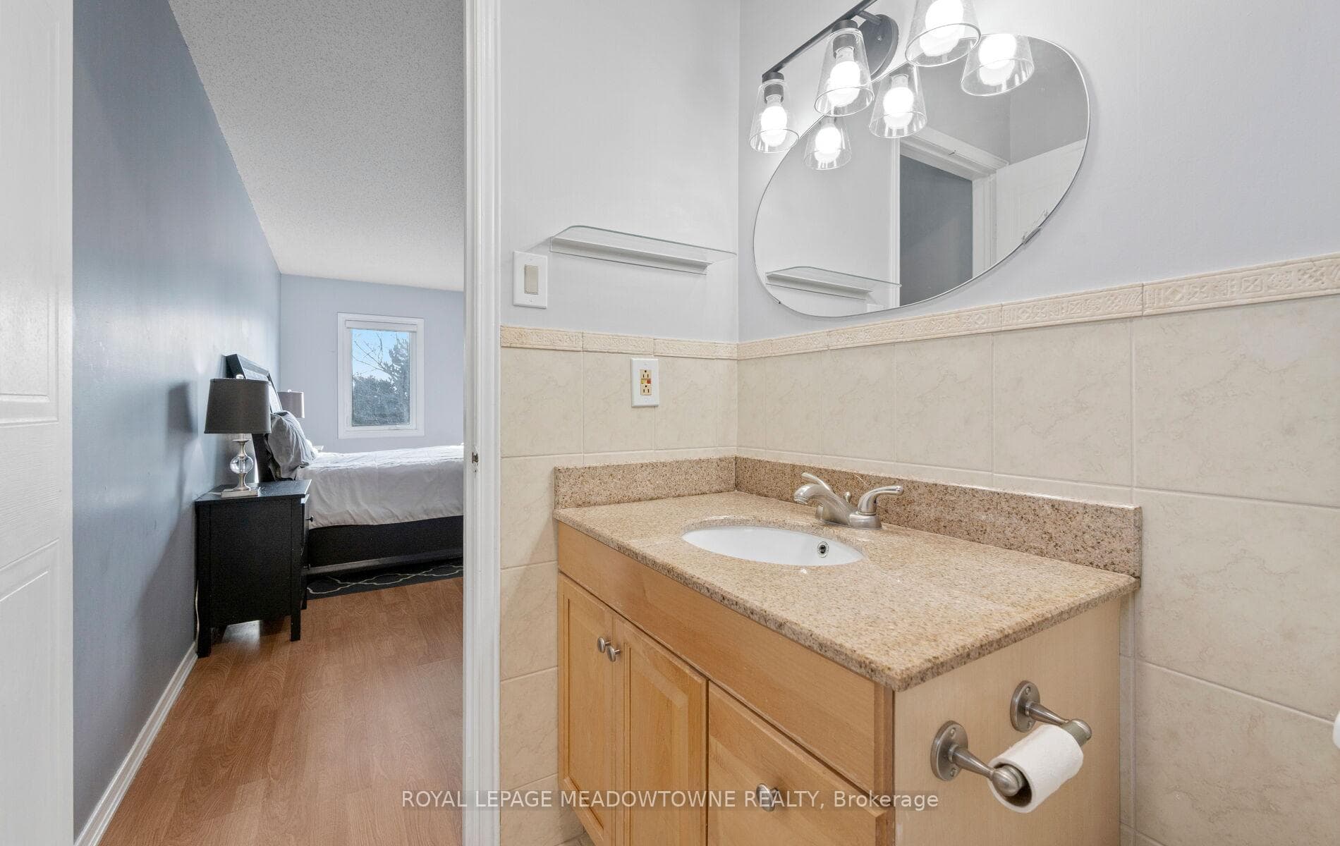 16 Cox Crescent photo 25