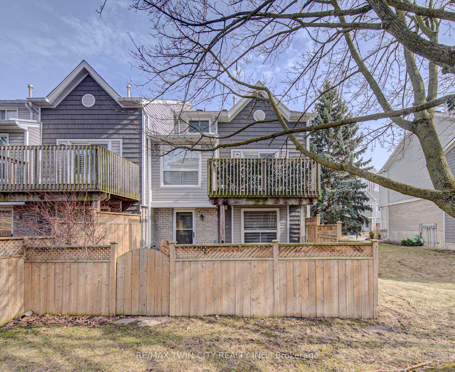 54 Green Valley Drive Unit 12 photo 25